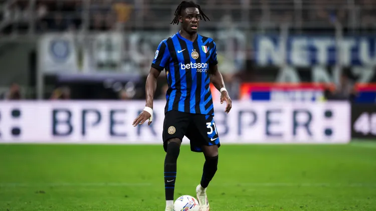 /images/f/c/-/fc-internazionale-v-ss-lazio-serie-a-yann-bisseck-of-fc-internazionale-in-action-during-the-serie-a-football-match-between-fc-internazionale-and-ss-lazio-milan-italy-copyright-xnicoloxcampoxjpg_nf6id.jpg
