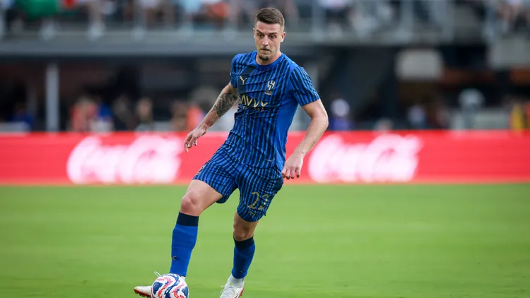/images/f/c/-/fc-salzburg-v-al-hilal-group-h-fifa-club-world-cup-2025-sergej-milinkovic-savic-of-al-hilal-participates-in-the-fifa-club-world-cup-usa-2025-group-h-match-between-fc-salzburg-and-al-hilal-at-audi-field-in-washington-dc-us-on-june-22-2025-washington-dc-united-states-copyright-xaymanxarefx-originalfilenamearef-notitle250623npxmijpgjpg_1750968347076.jpg