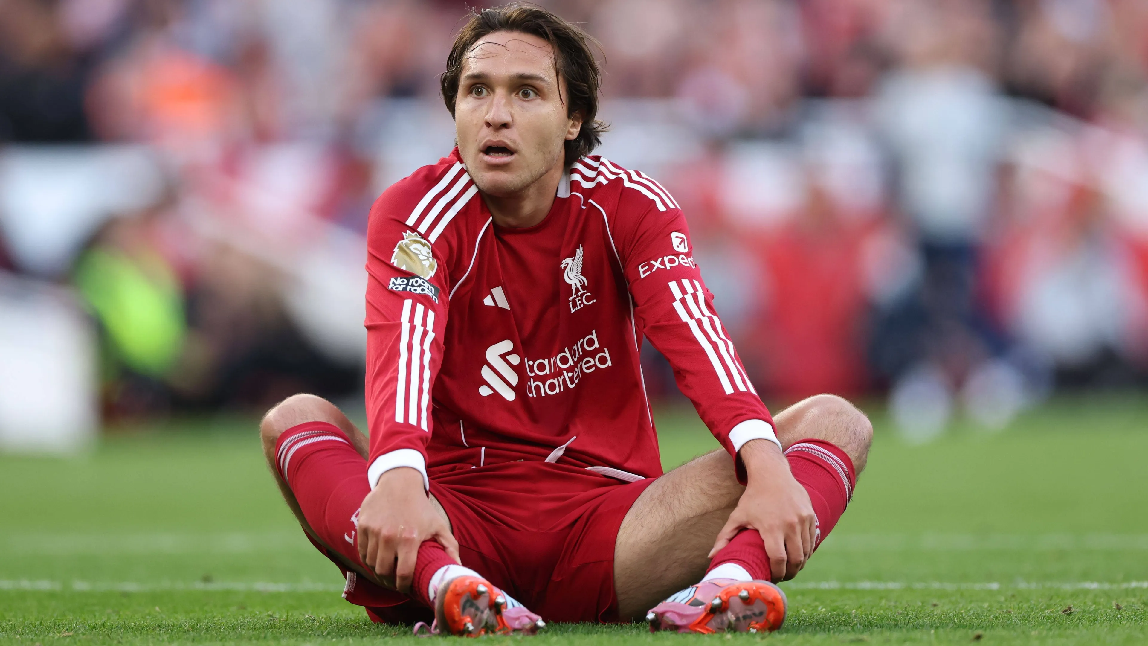 Liverpool, Chiesa beffato da Slot: lo lascia fuori dalla lista Champions