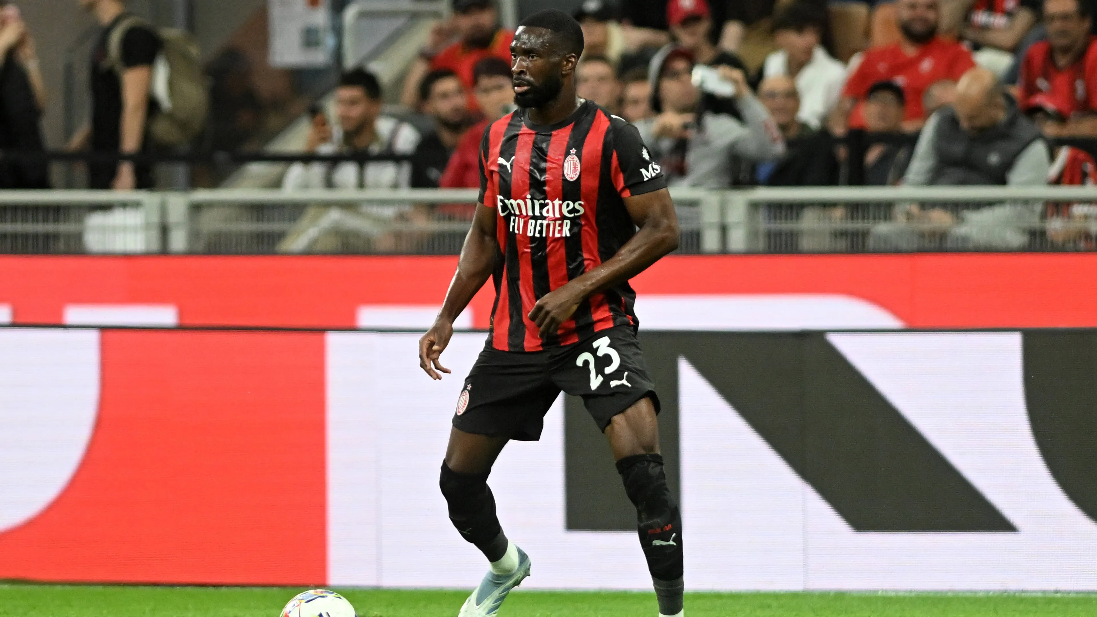 Milan, Tomori al centro del progetto: "Qua sono contento. Ecco come si è presentato Allegri"