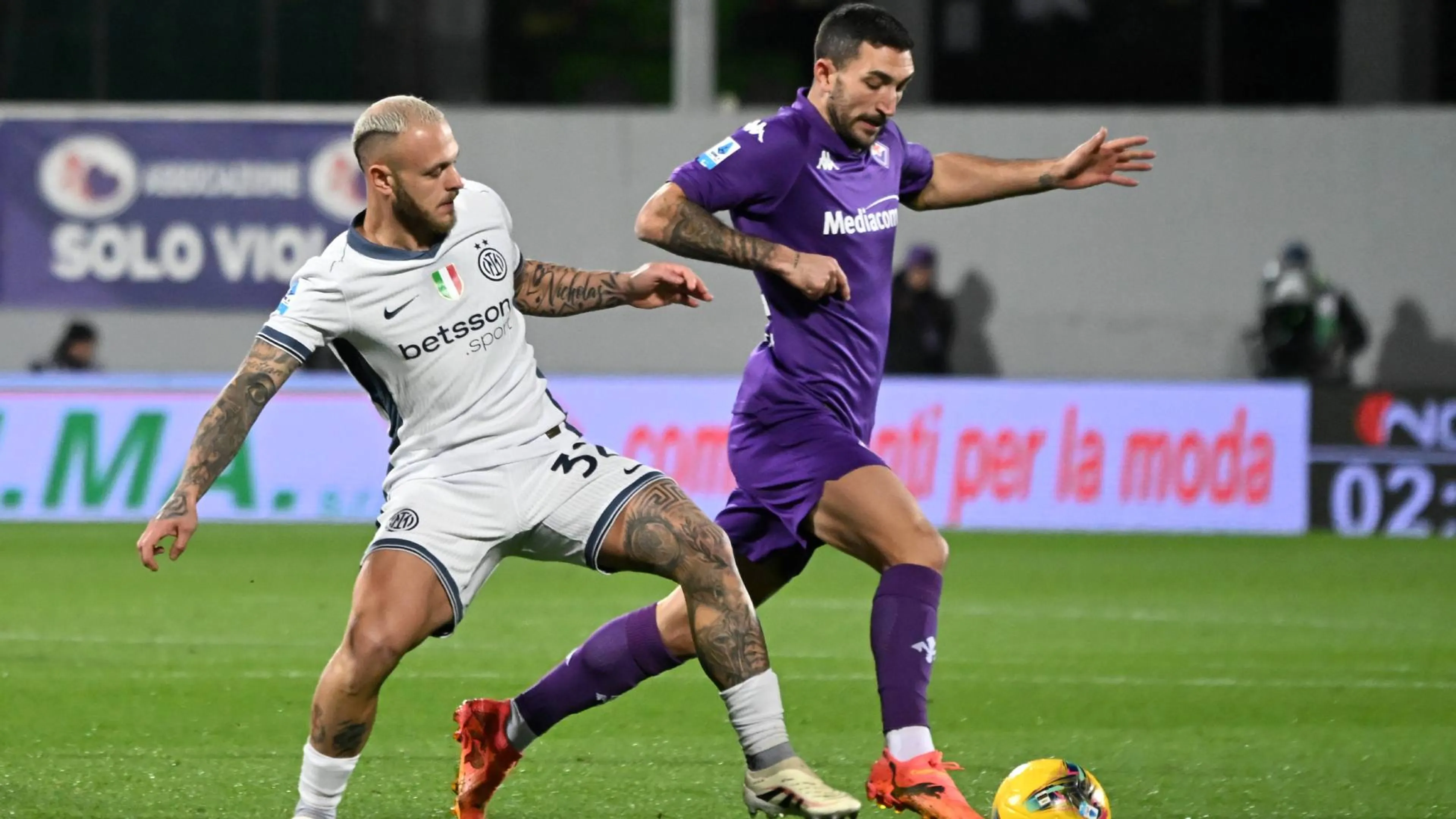 Copertina di Il paradosso di Fiorentina-Inter: si giocherà prima il "ritorno". Spuntano le date