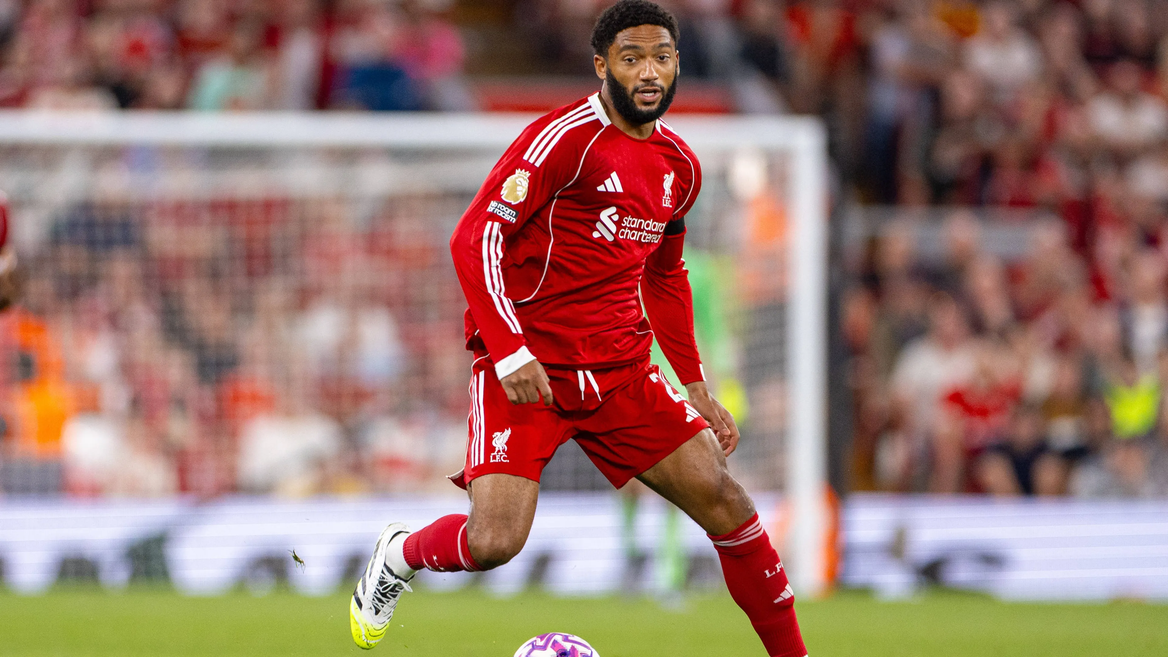 Joe Gomez in maglia Liverpool