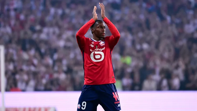 /images/f/o/o/football-lille-vs-reims-ligue-1-17-05-20225-jonathan-david-9-lille-applauds-the-fans-during-the-ligue-1-match-between-lille-osc-and-stade-de-reims-at-stade-pierre-mauroy-on-may-17-2025-in-lille-france-photo-by-dante-badano-psnewz-lillefrance-copyright-xxjpg_1750446289390.jpg