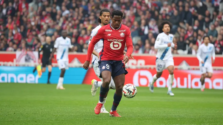 /images/f/o/o/football-losc-lille-vs-auxerre-ligue-1-20-04-2025-jonathan-david-losc-lille-lors-du-match-losc-lille-vs-auxerre-ligue-1-decathlon-arena-stade-pierre-mauroy-le-20-avril-2025-photo-laurent-sanson-psnewz-copyright-xlaurentxsansonx-xpsnewzxjpg_oq43f.jpg