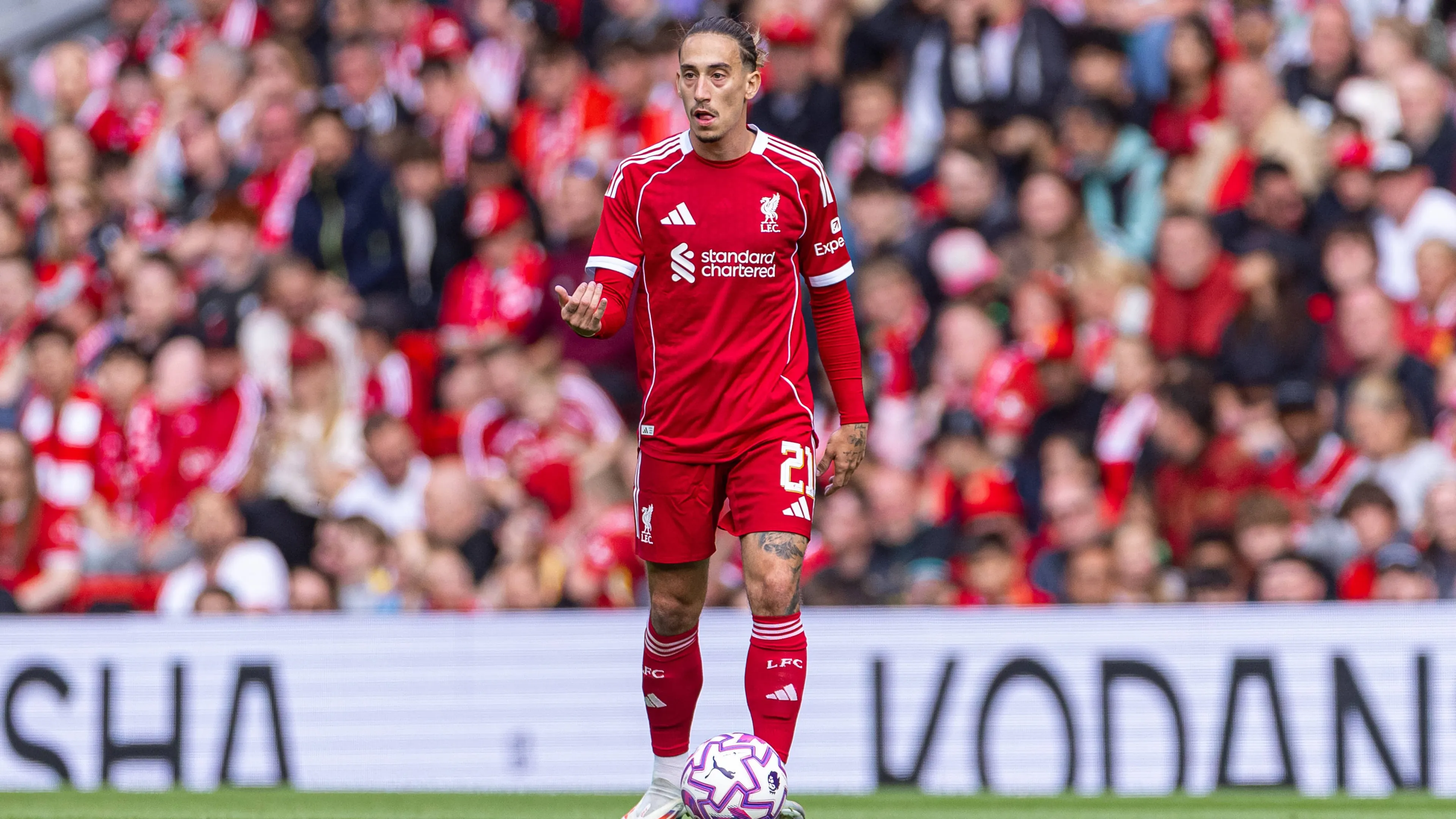 Fiorentina, intrigante idea per la difesa: occhi sul greco Tsimikas in uscita dal Liverpool. E si pensa anche a Phillips