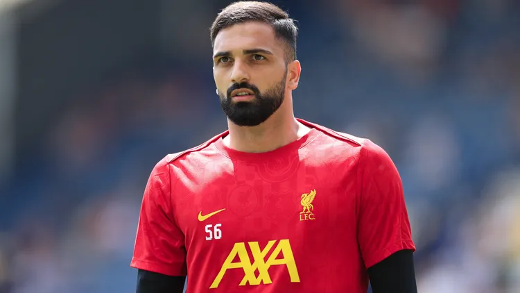 /images/f/o/o/football-pre-season-friendly-preston-north-end-v-liverpool-13th-july-2025-pre-season-friendly-preston-north-end-v-liverpool-liverpool-goalkeeper-giorgi-mamardashvili-photo-simon-stacpoole-offside-preston-uk-fuball-vorsaison-freundschaftsspiel-preston-north-end-gegen-liverpool-13-juli-2025-vorsaison-freundschaftsspiel-preston-north-end-gegen-liverpool-liverpools-torwart-giorgi-mamardashvili-foto-simon-stacpoole-abseits-preston-uk-copyright-xsimonxstacpoolexoffsidejpg_1752517625046.jpg