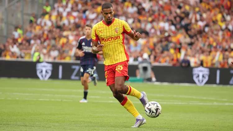 /images/f/o/o/football-rc-lens-vs-olympique-lyonnais-ligue-1-j1-16-08-2025-andy-diouf-rc-lens-lors-du-match-rc-lens-vs-olympique-lyonnais-ligue-1-j1-stade-bollaert-delelis-le-16-aot-2025-photo-laurent-sanson-psnewz-copyright-xlaurentxsansonx-xpsnewzxjpg_1755780085219.jpg