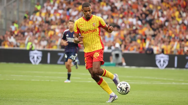 /images/f/o/o/football-rc-lens-vs-olympique-lyonnais-ligue-1-j1-16-08-2025-andy-diouf-rc-lens-lors-du-match-rc-lens-vs-olympique-lyonnais-ligue-1-j1-stade-bollaert-delelis-le-16-aot-2025-photo-laurent-sanson-psnewz-copyright-xlaurentxsansonx-xpsnewzxjpg_1755846178727.jpg