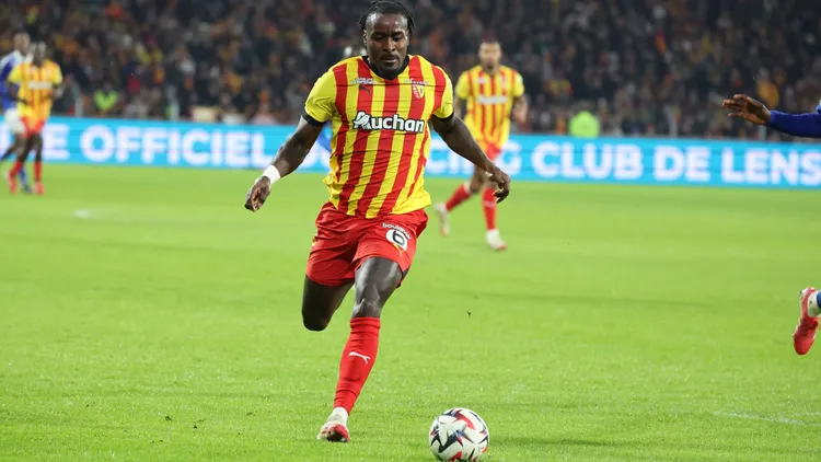 /images/f/o/o/football-rc-lens-vs-rc-strasbourg-ligue-1-16-02-2025-m-bala-nzola-rc-lens-lors-du-match-rc-lens-rc-strasbourg-ligue-1-stade-bollaert-delelis-le-16-f-vrier-2025-copyright-xxjpg_1753889104950.jpg
