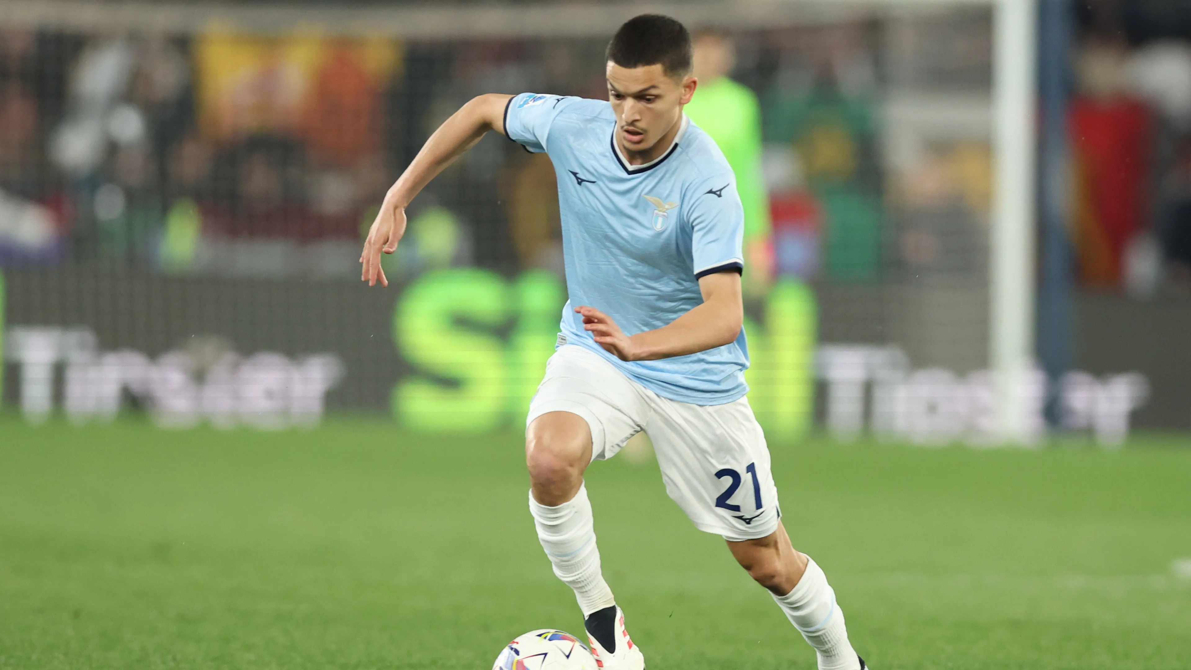 Lazio, quale futuro per Belahyane? Il classe 2004 nel mirino del Como