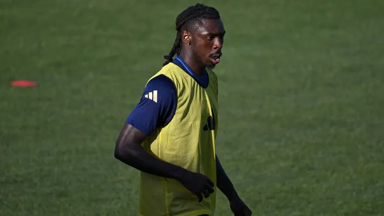 /images/f/o/t/foto-ipp-lisa-guglielmi-coverciano-firenze-03-06-2025-allenamento-della-nazionale-di-calcio-dell-italia-nella-foto-moise-kean-italy-photo-press-world-copyright-firenze-italy-italy-italy-copyright-xr4924italyphotopressxjpg_1750745091407.jpg
