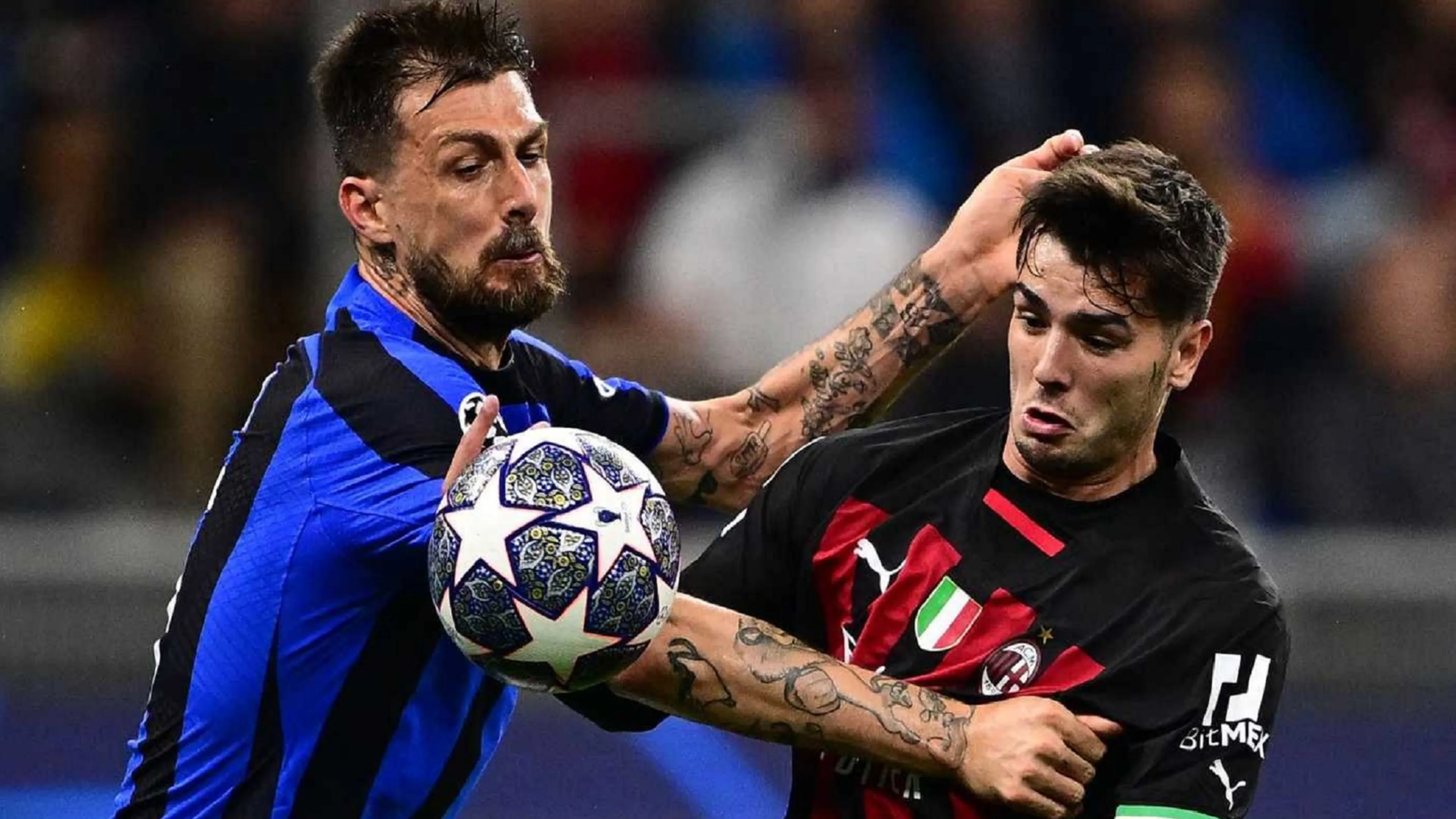 Copertina di Euroderby, Acerbi categorico: "Stagione di m***a se non passiamo"
