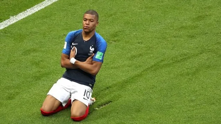 /images/f/r/a/francia_mbappe_1.jpg