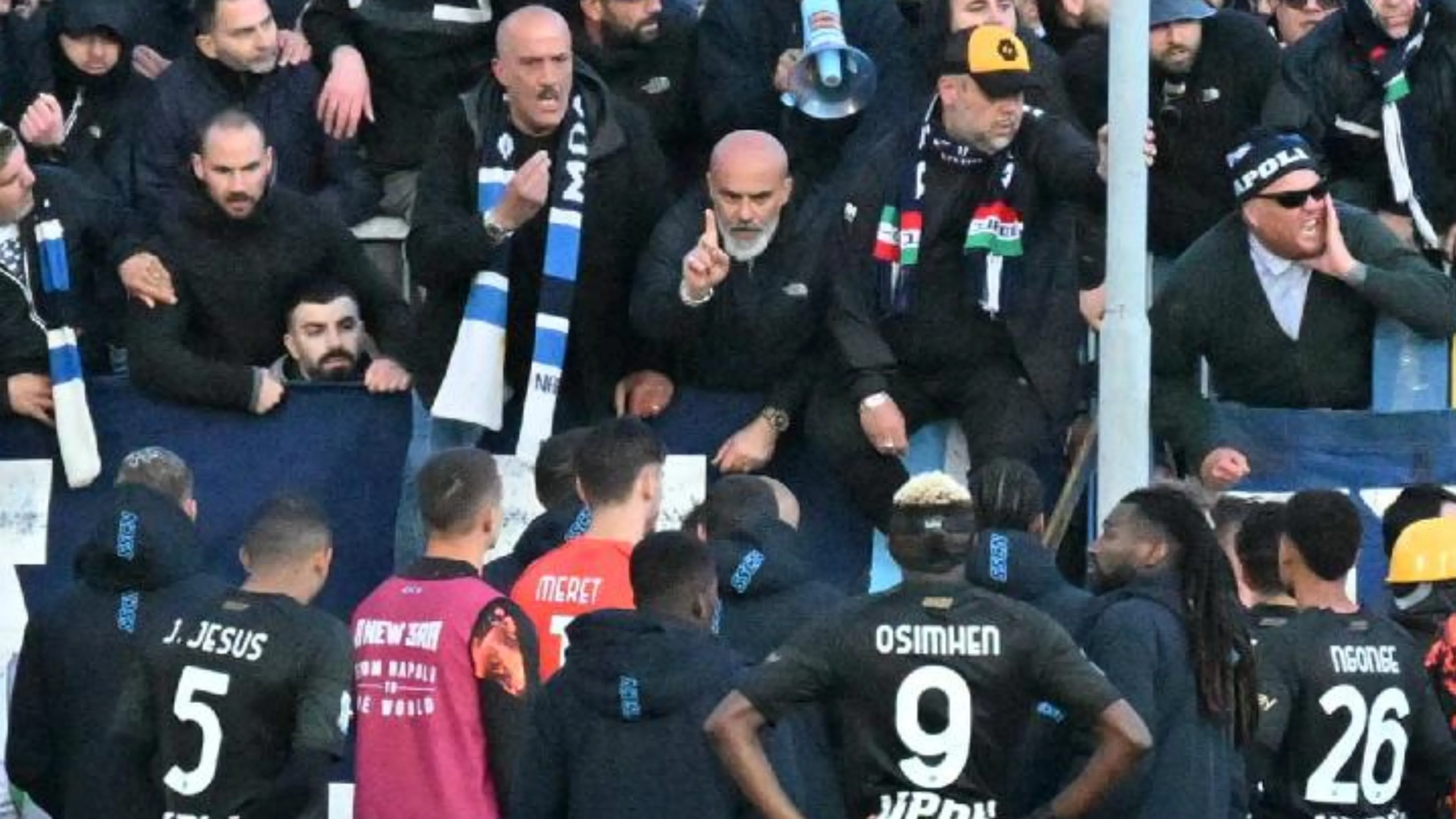 Copertina di La frase del giocatore del Napoli al Castellani che ha fatto infuriare gli ultras