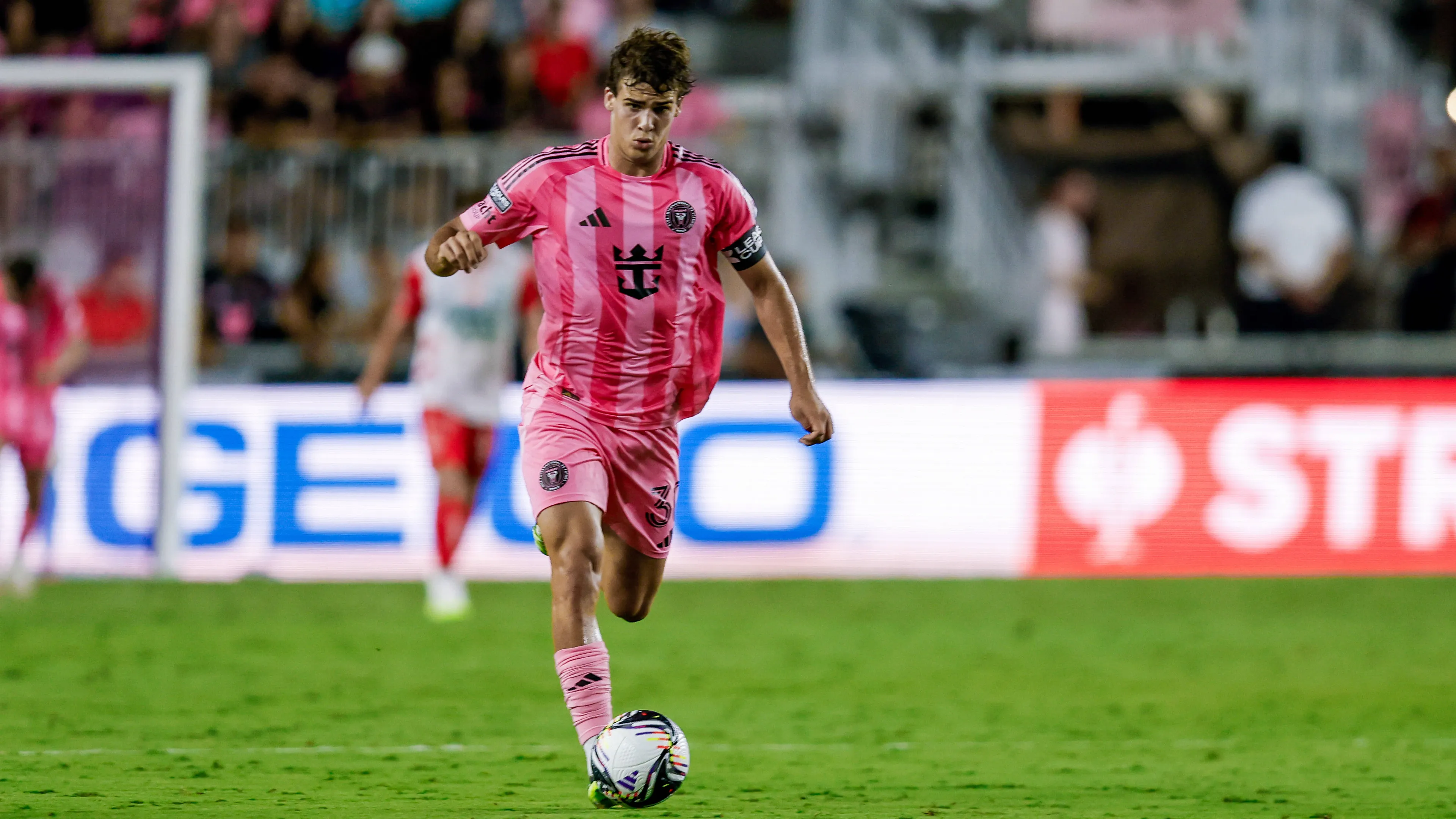 Chi è Benjamin Cremaschi, il talento acquistato dal Parma che ha giocato con Messi