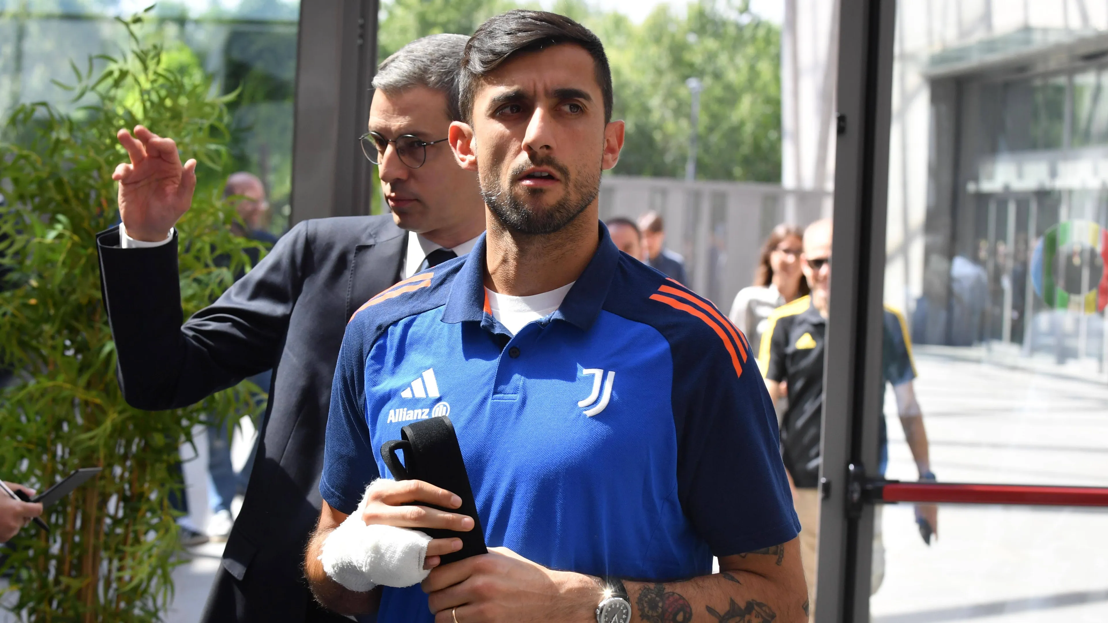 Calciomercato Juventus, Perin ha chiesto la cessione? Contatto col vice di Allegri al Milan