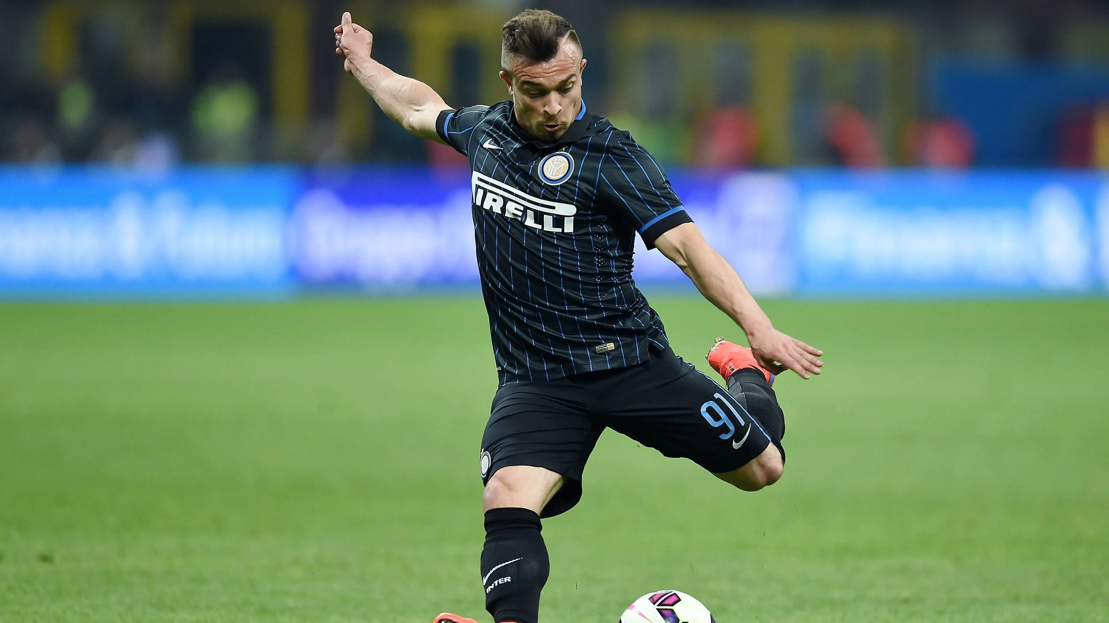 Inter, che bordata dell'ex Shaqiri: "Mi fecero curare da uno sciamano!"