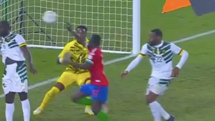 /images/g/a/m/gambia-camerun-gol-mano-sanneh.jpg