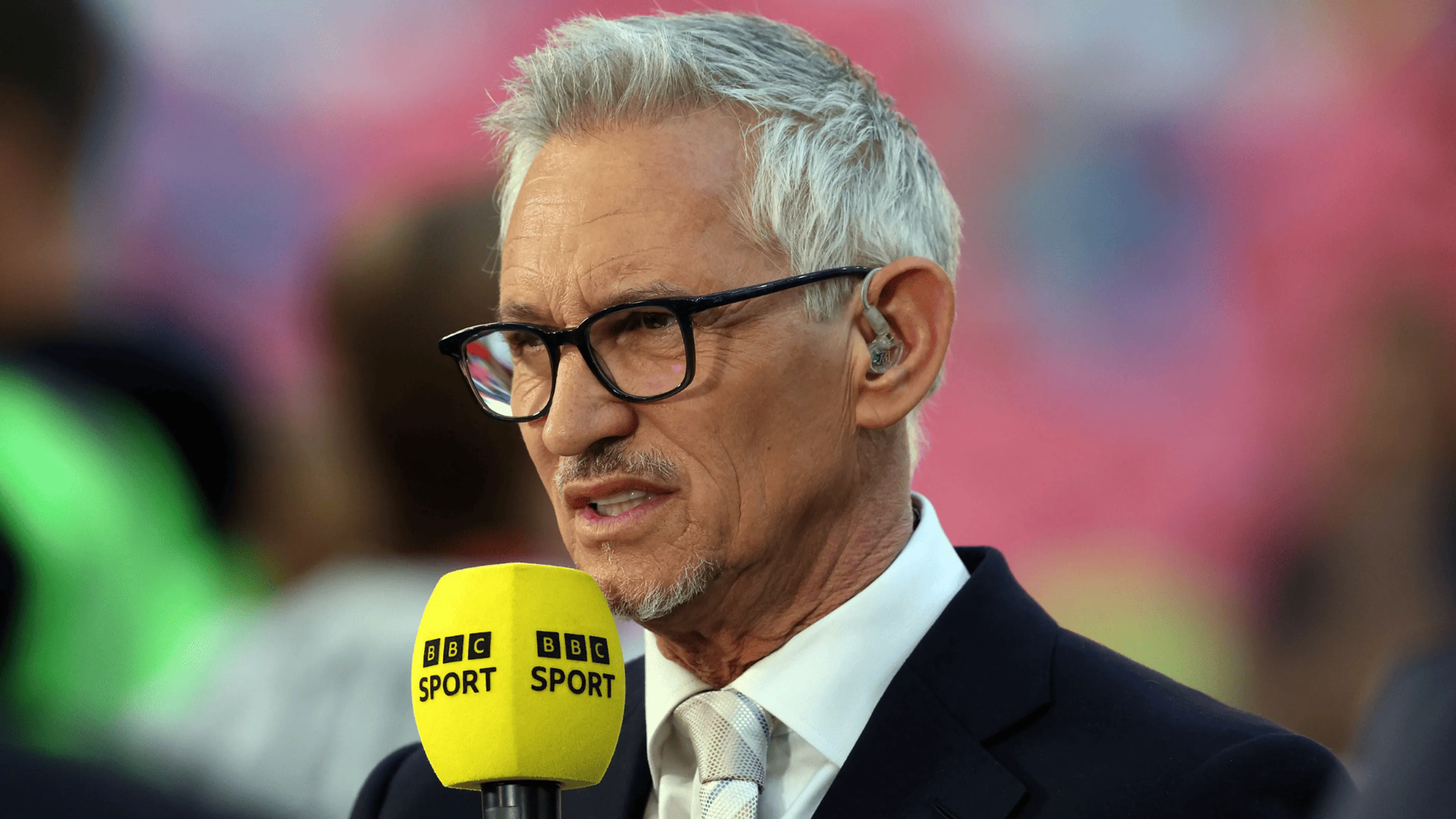 Follia Gary Lineker! Condivide un post antisemita sui social: licenziato dalla BBC