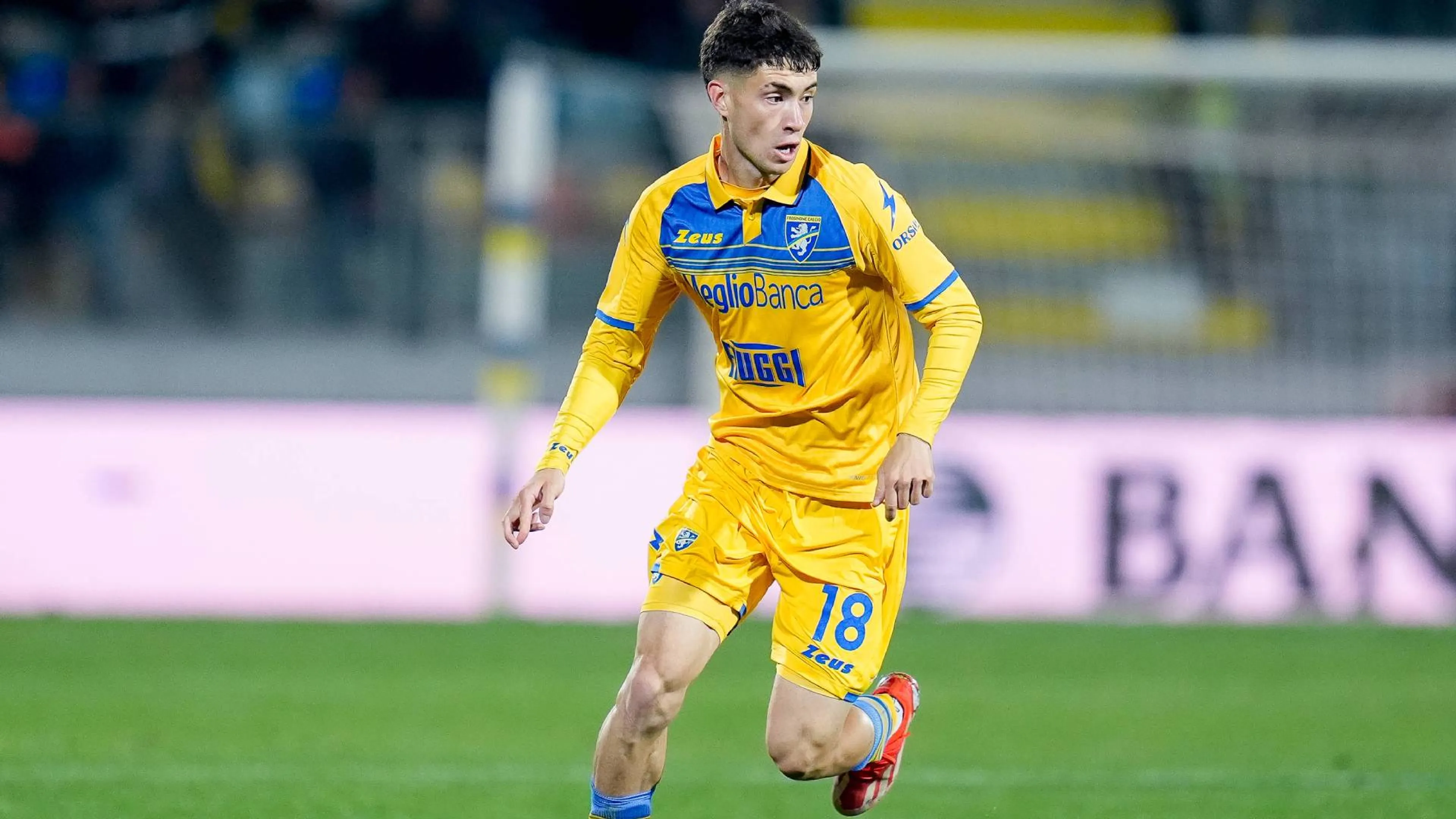 Copertina di Soulé, futuro in Premier? Gazzetta rivela: "Diversi club su di lui". Le richieste della Juve