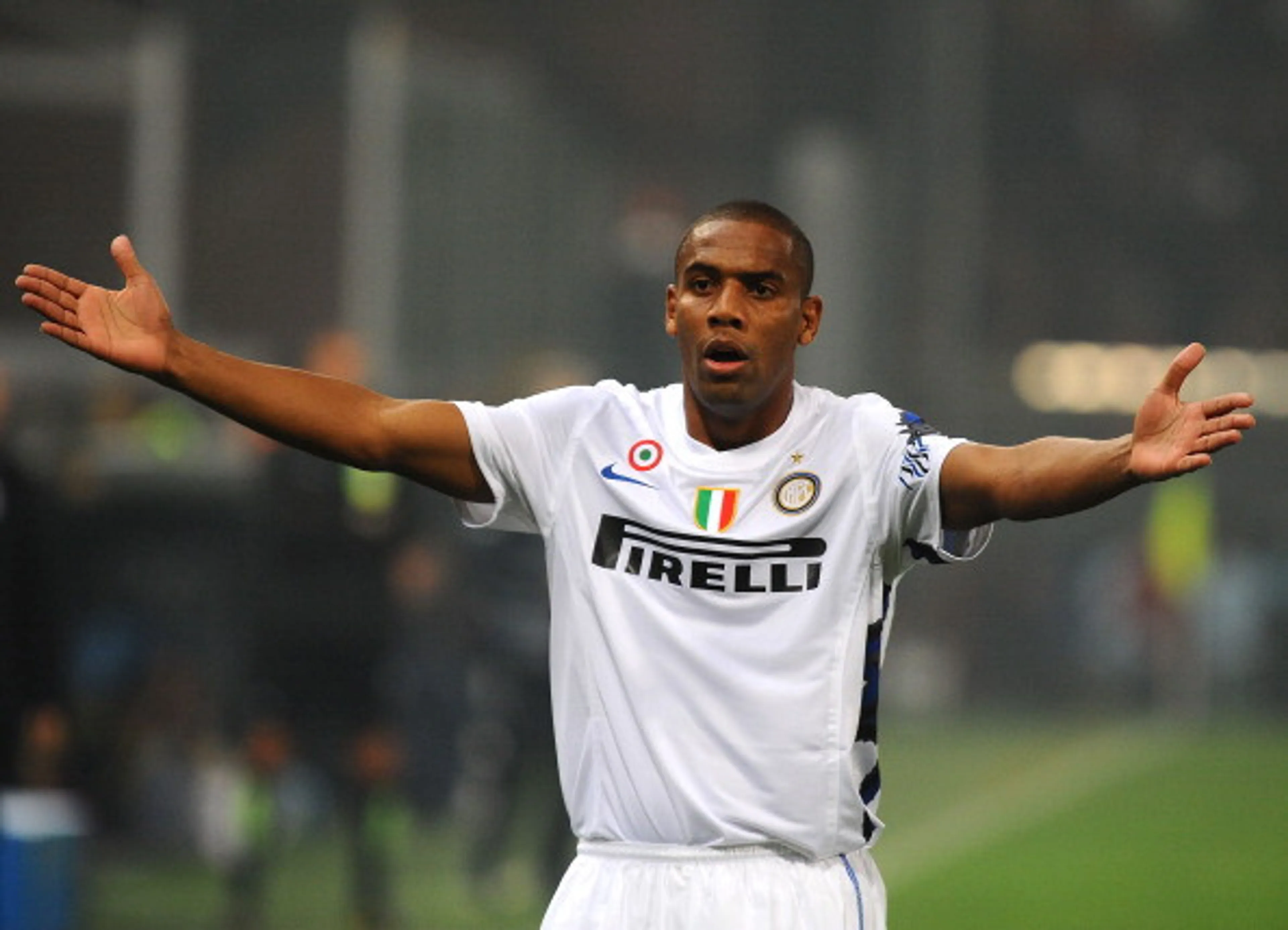 Copertina di “Maicon all’Inter si ubriacava”, parola di Zicu