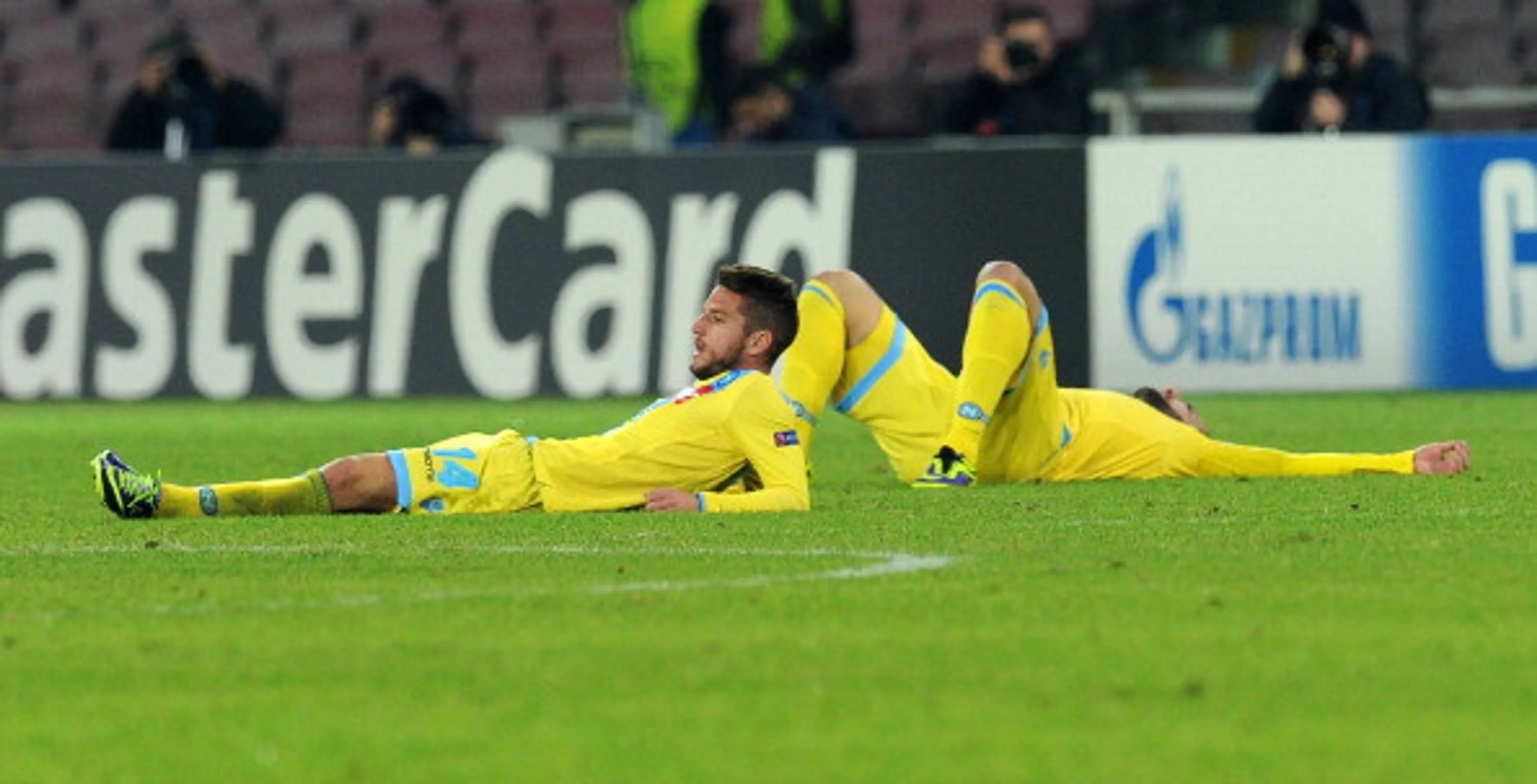 Copertina di Cinque vittorie inutili in Champions League