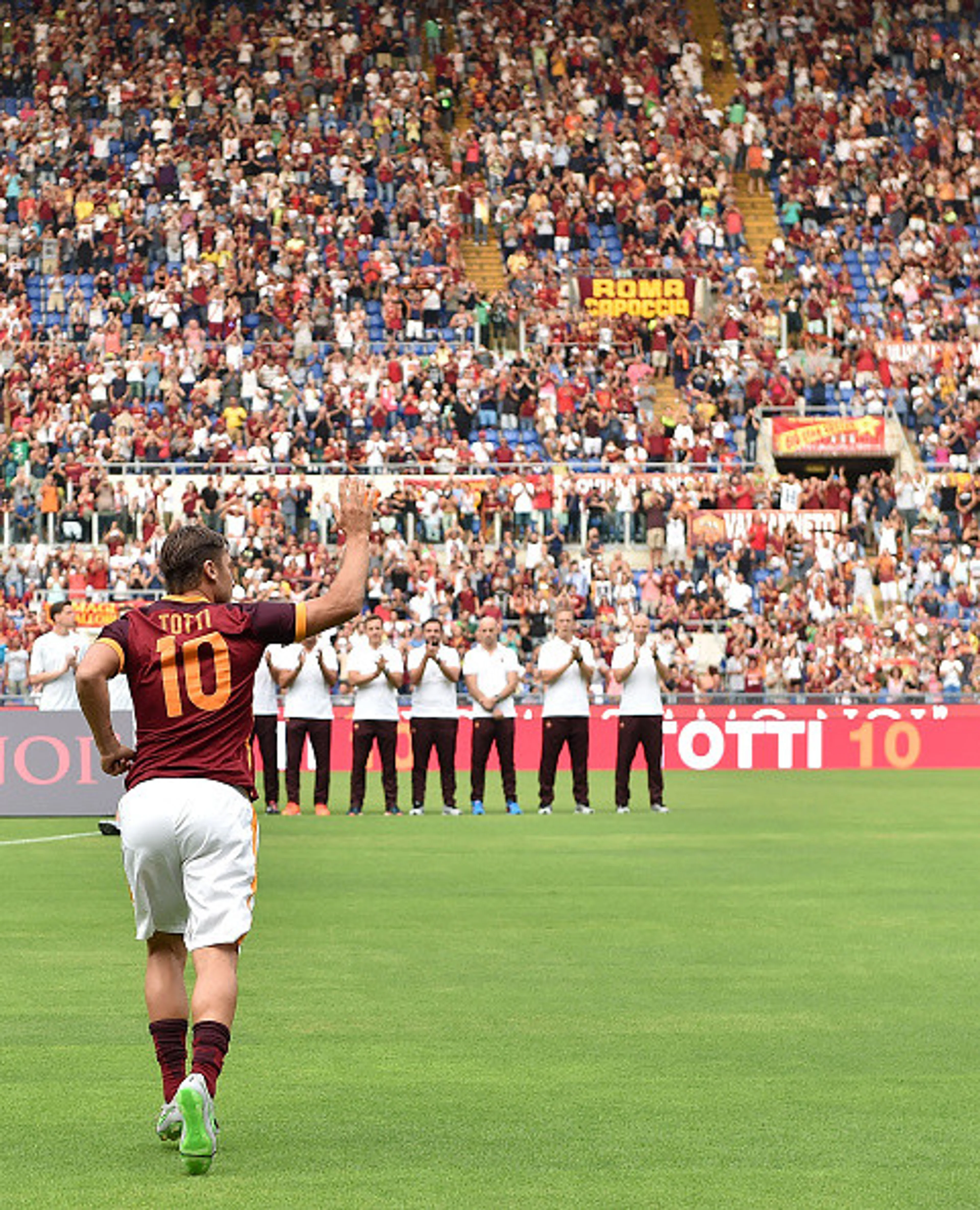 Copertina di Francesco Totti e la maglia che vale più di un Pallone d’Oro