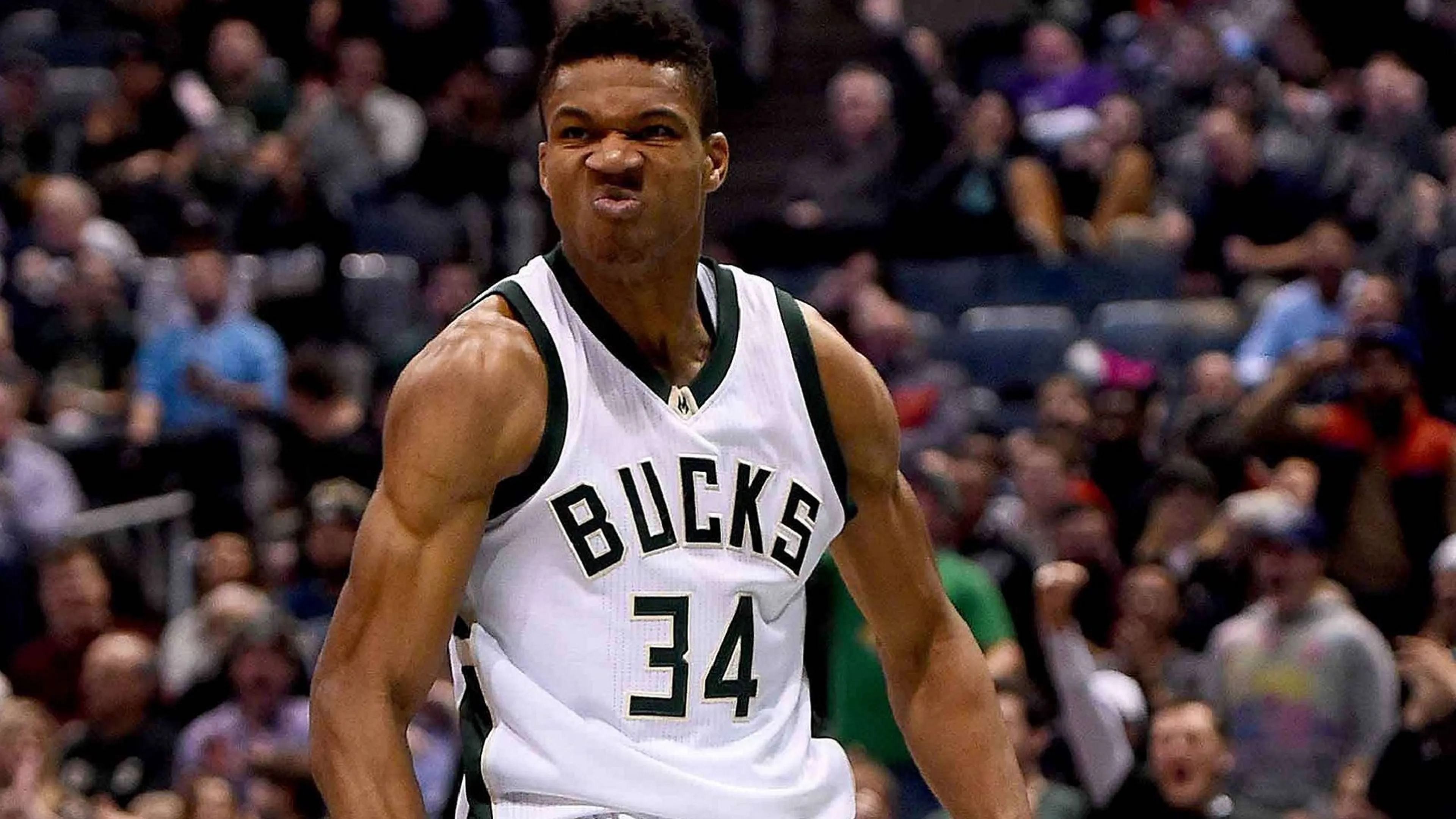 Copertina di Che giocata di Antetokounmpo: si "spaccia" per Mbappe e si propone all'Al Hilal (FOTO)