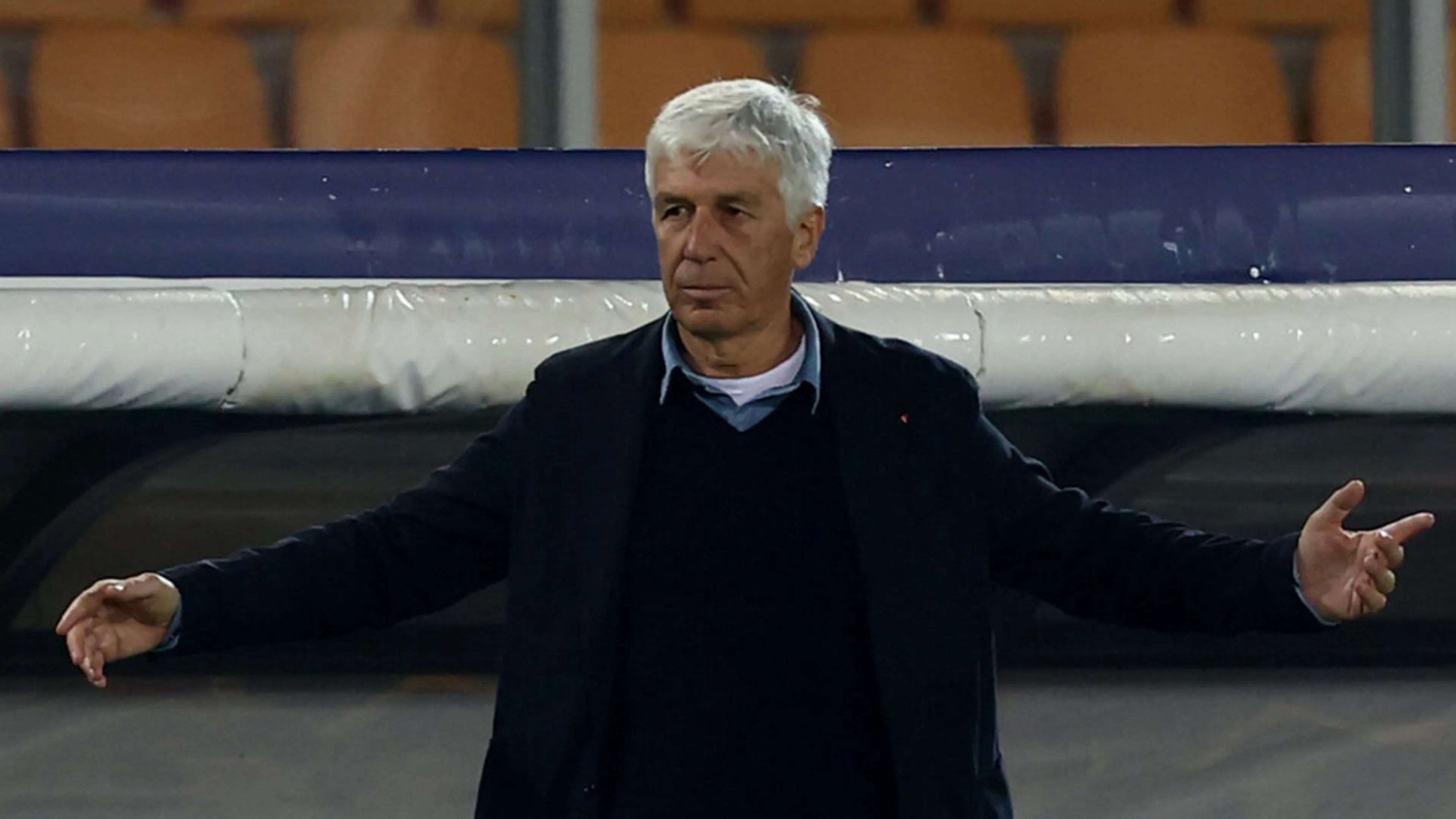 Copertina di Atalanta, Gasperini difende Zapata: “Duván è triste, non si tratta così una persona”
