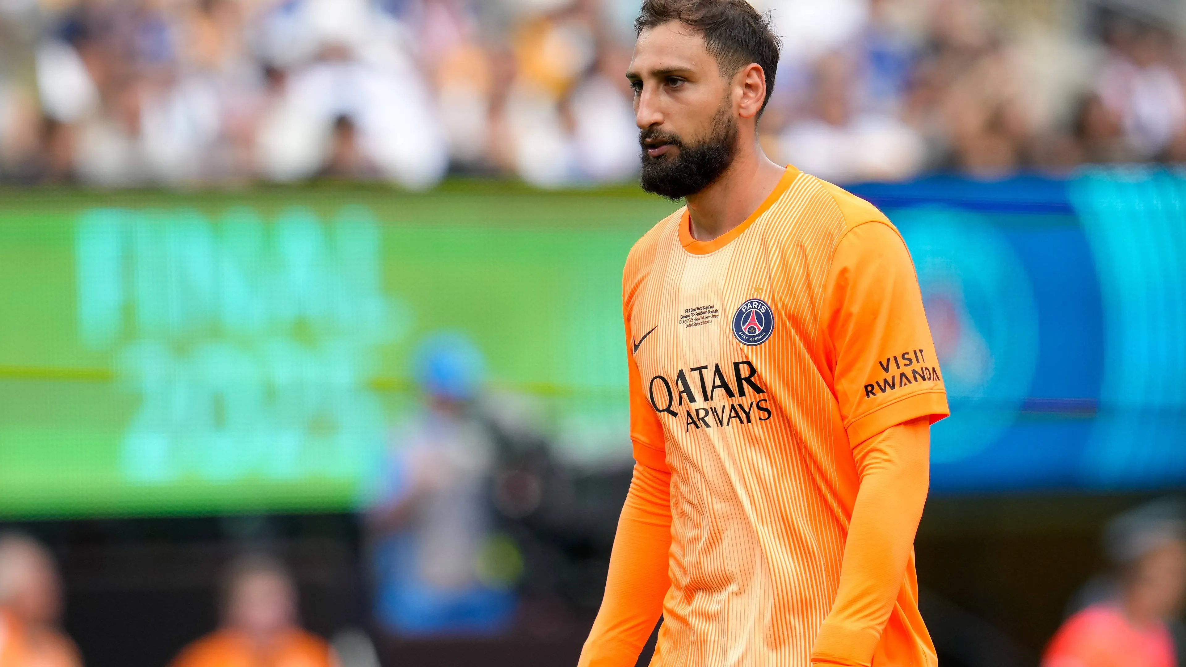 Donnarumma, il retroscena dell'agente Enzo Raiola: "Interesse dalla Premier League, è il campionato giusto per lui"