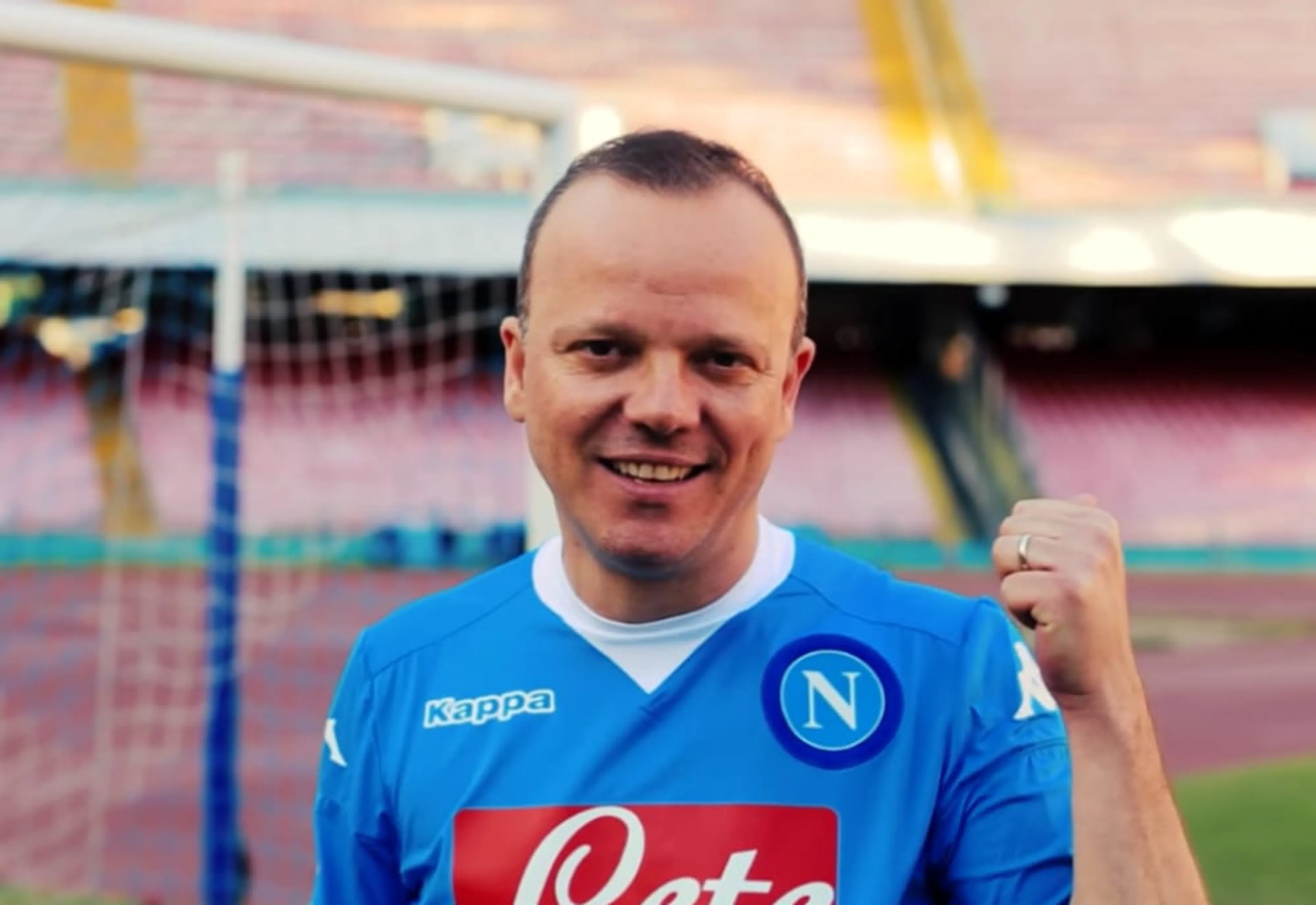 Copertina di Gigi D’Alessio e la battuta sulla Juve che ha fatto infuriare i tifosi bianconeri
