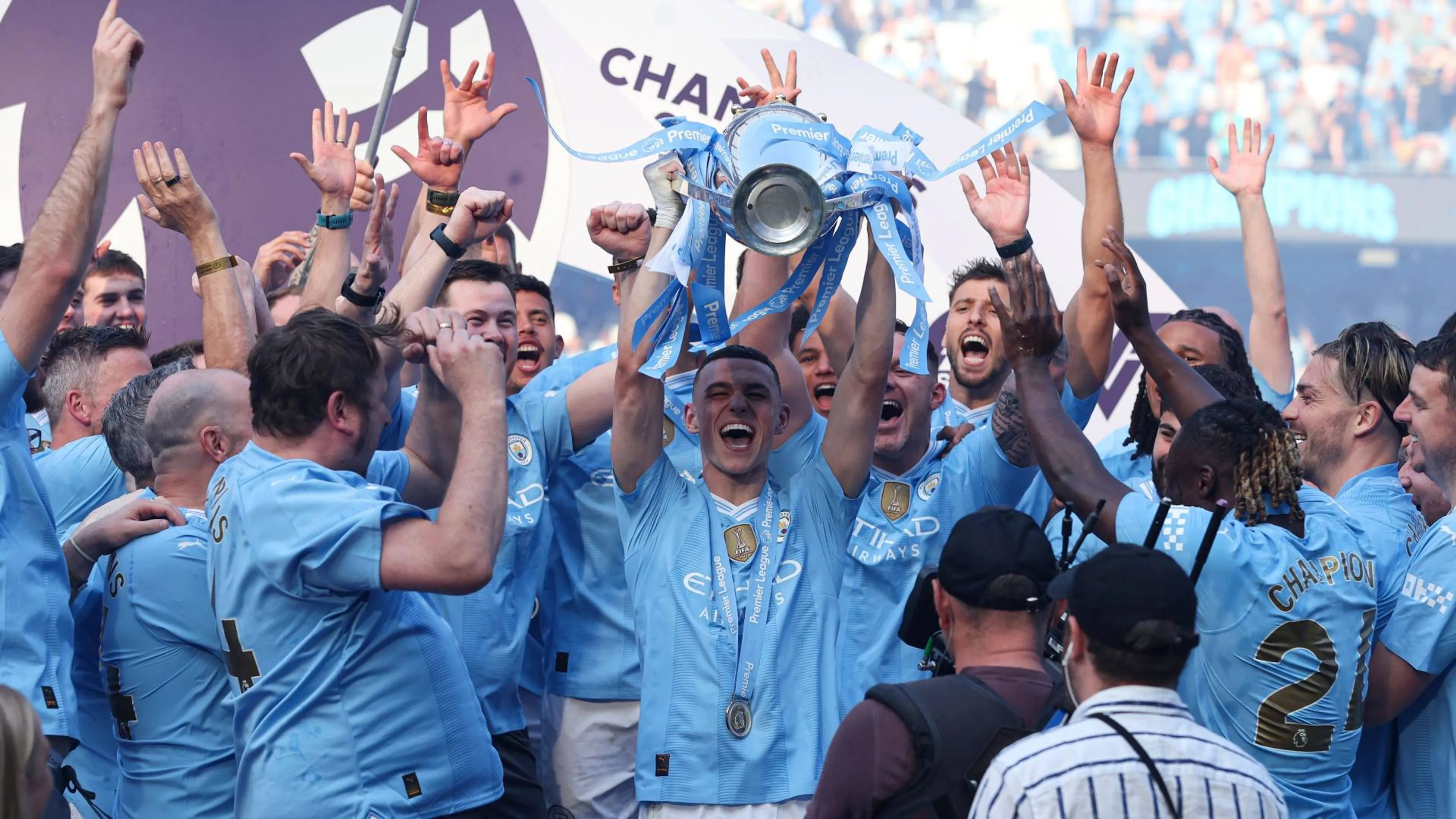 Manchester City, clamoroso: giocatore cacciato dalla festa per il titolo