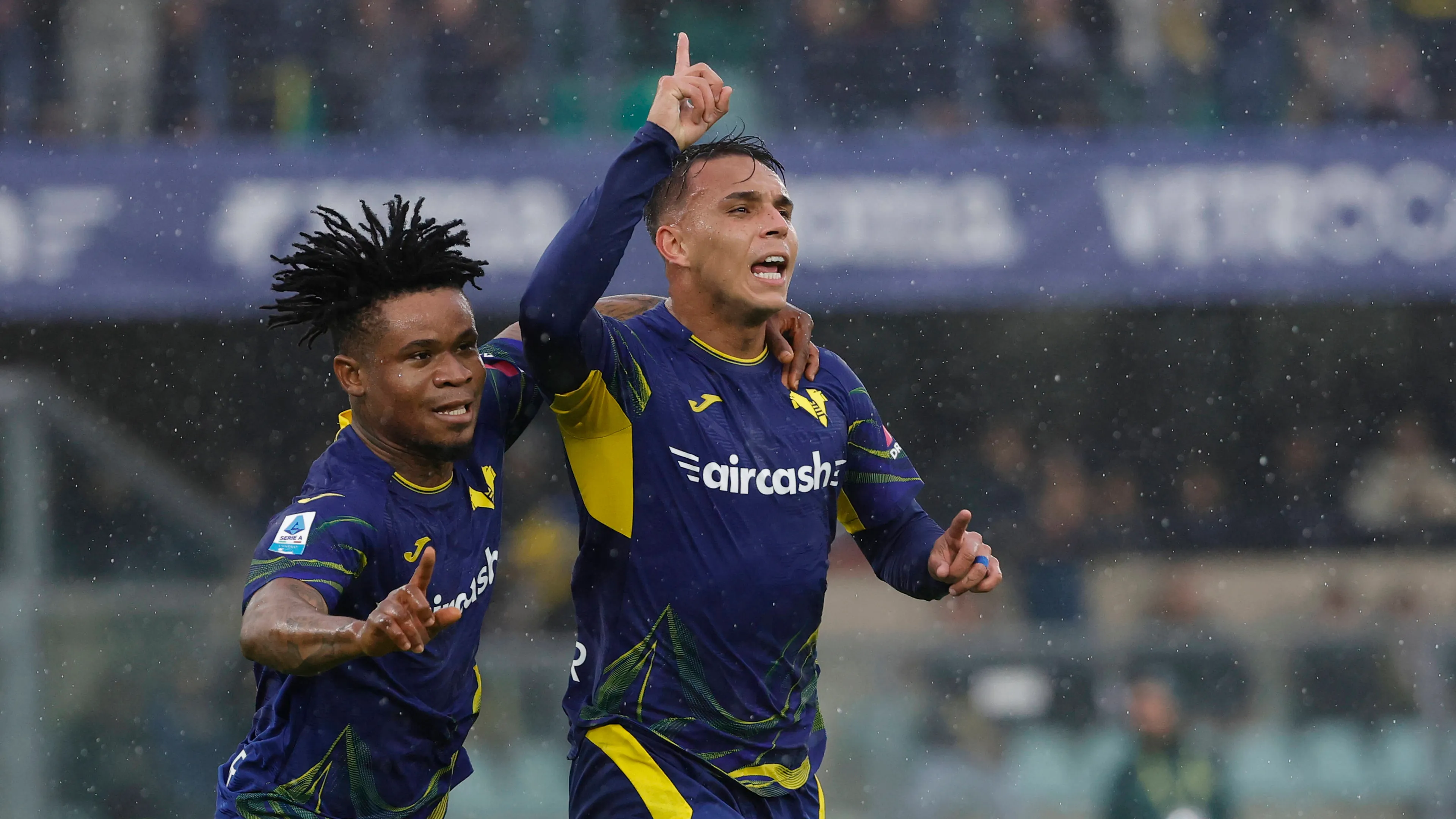 Calciomercato, ecco le tre italiane che parteciperanno all'asta per il talento del Verona