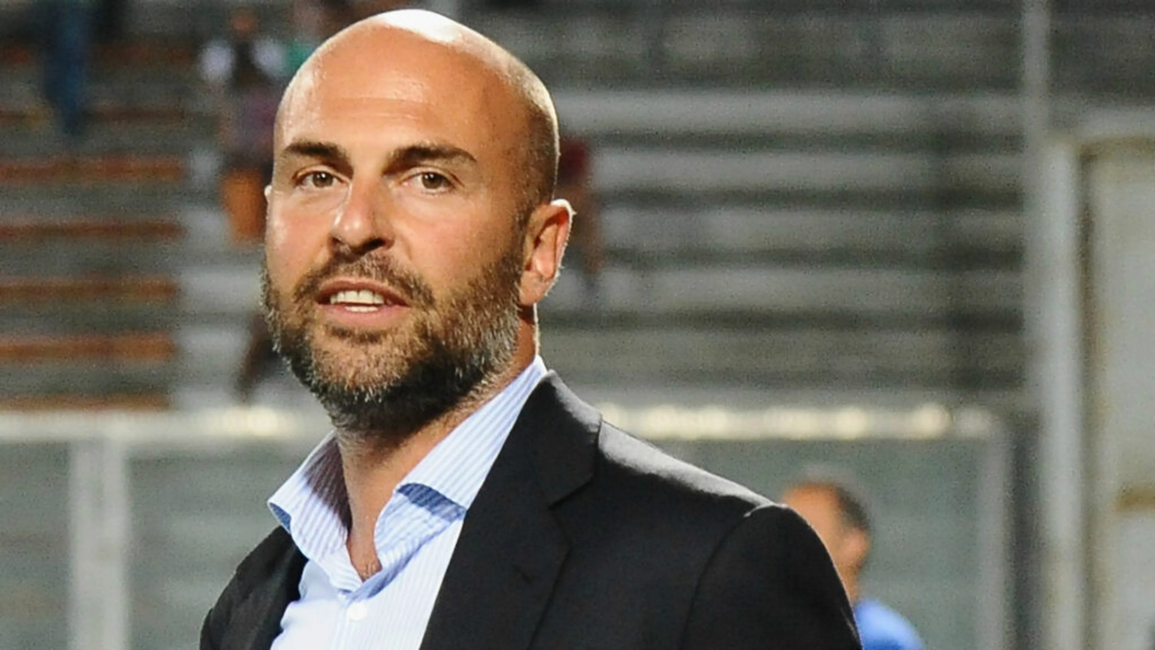 Il Cagliari ironizza su Infantino in tribuna e la sua esultanza