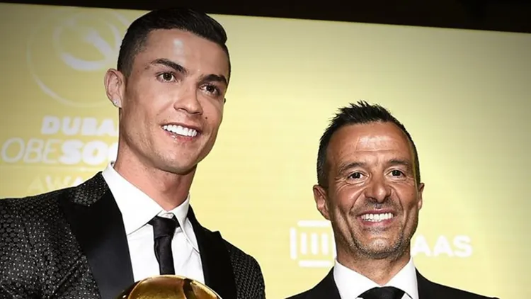 /images/g/l/o/globe-soccer-awards-2019-1.jpg