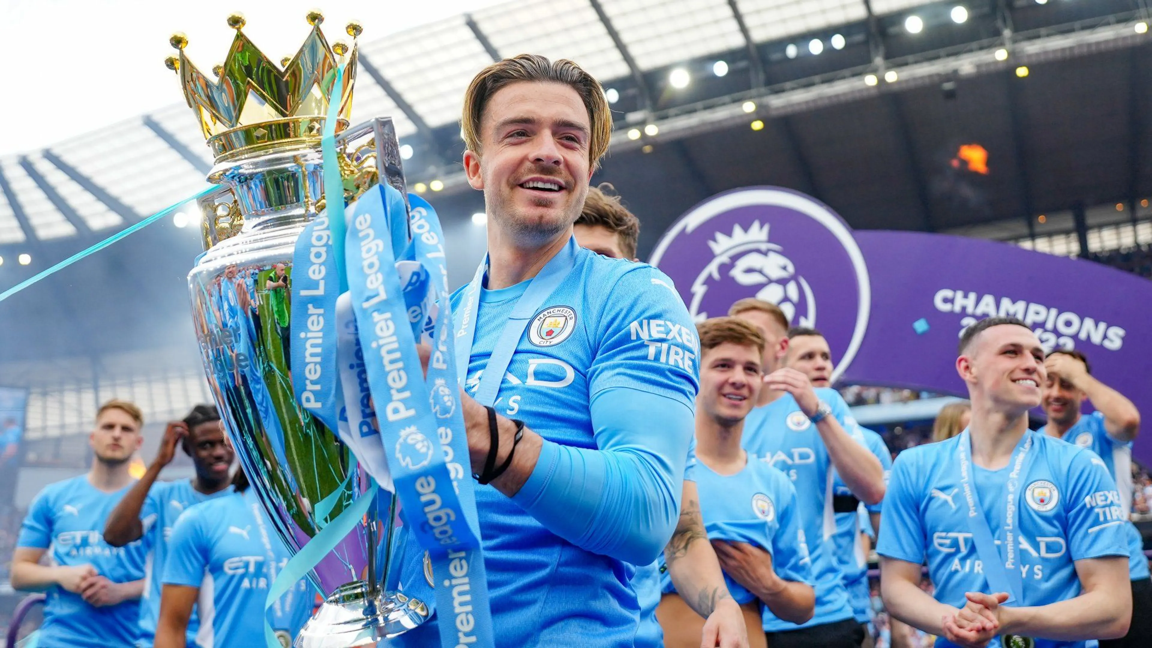 Copertina di Grealish svela il segreto del Manchester City tramite una foto social