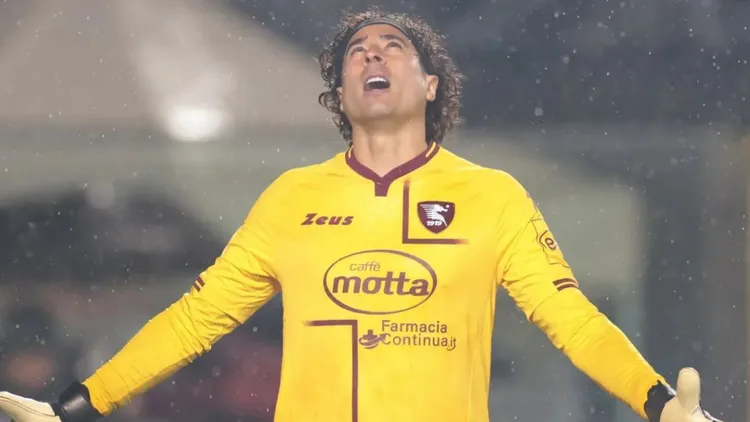 /images/g/u/i/guillermo-ochoa.jpg