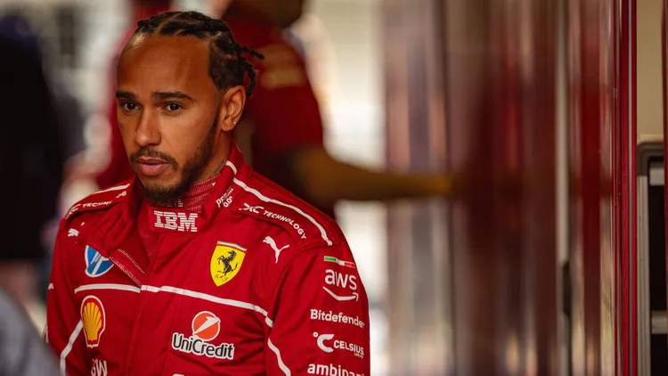 /images/h/a/m/Hamilton-in-Ferrari.jpg