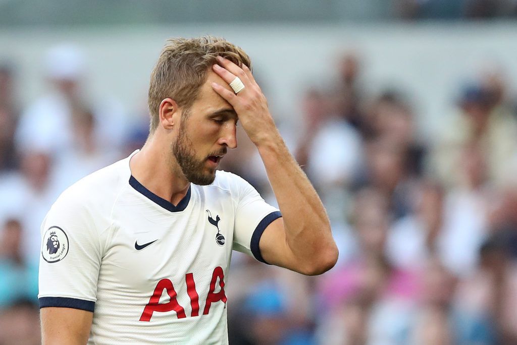 harry-kane-tottenham-dejected-unhappy-head-in-hands-e1585592459998-1024x684-1-1