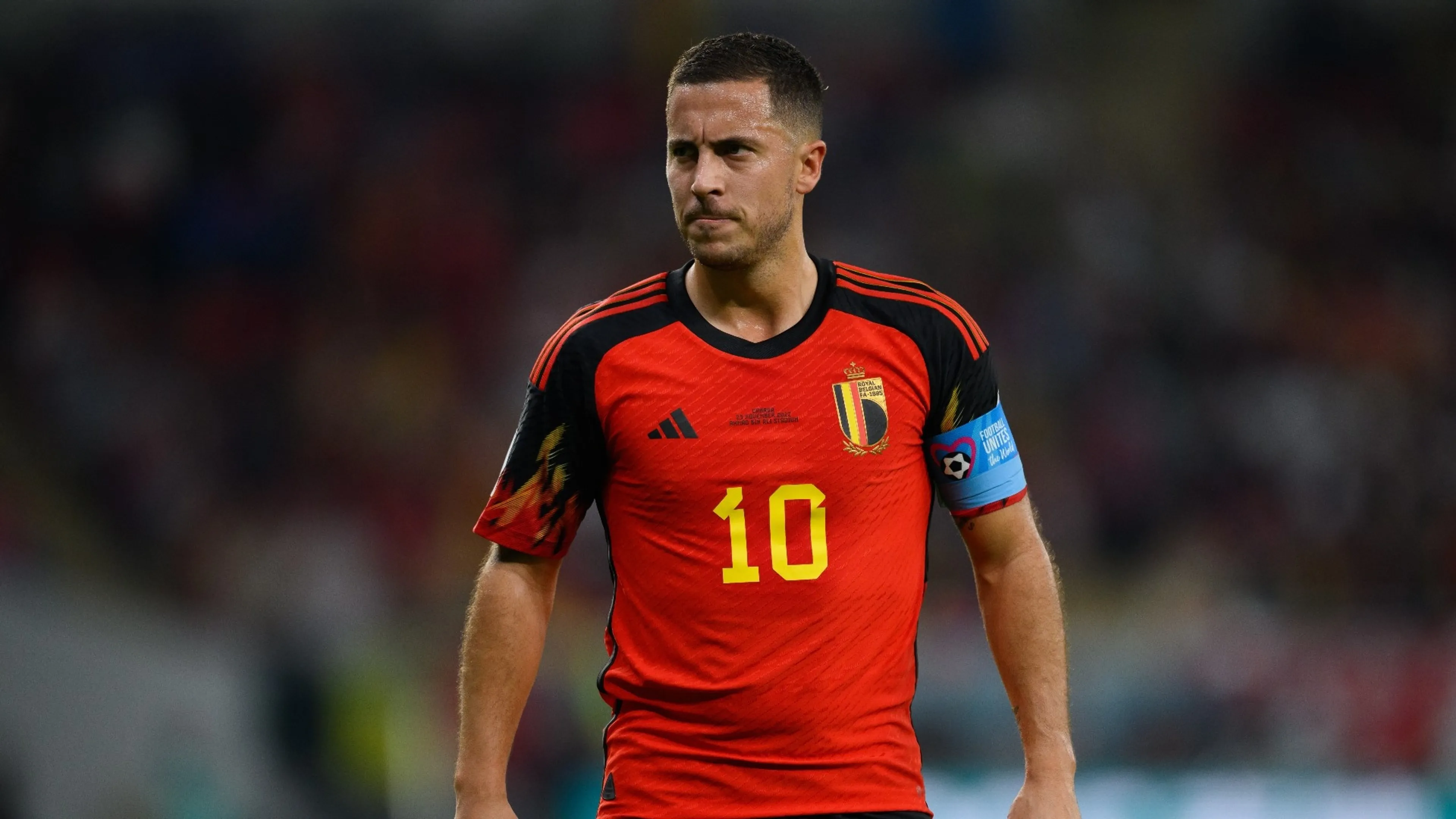 Copertina di Qatar 2022, Hazard controcorrente: “Qui per giocare a calcio, non per fare politica”