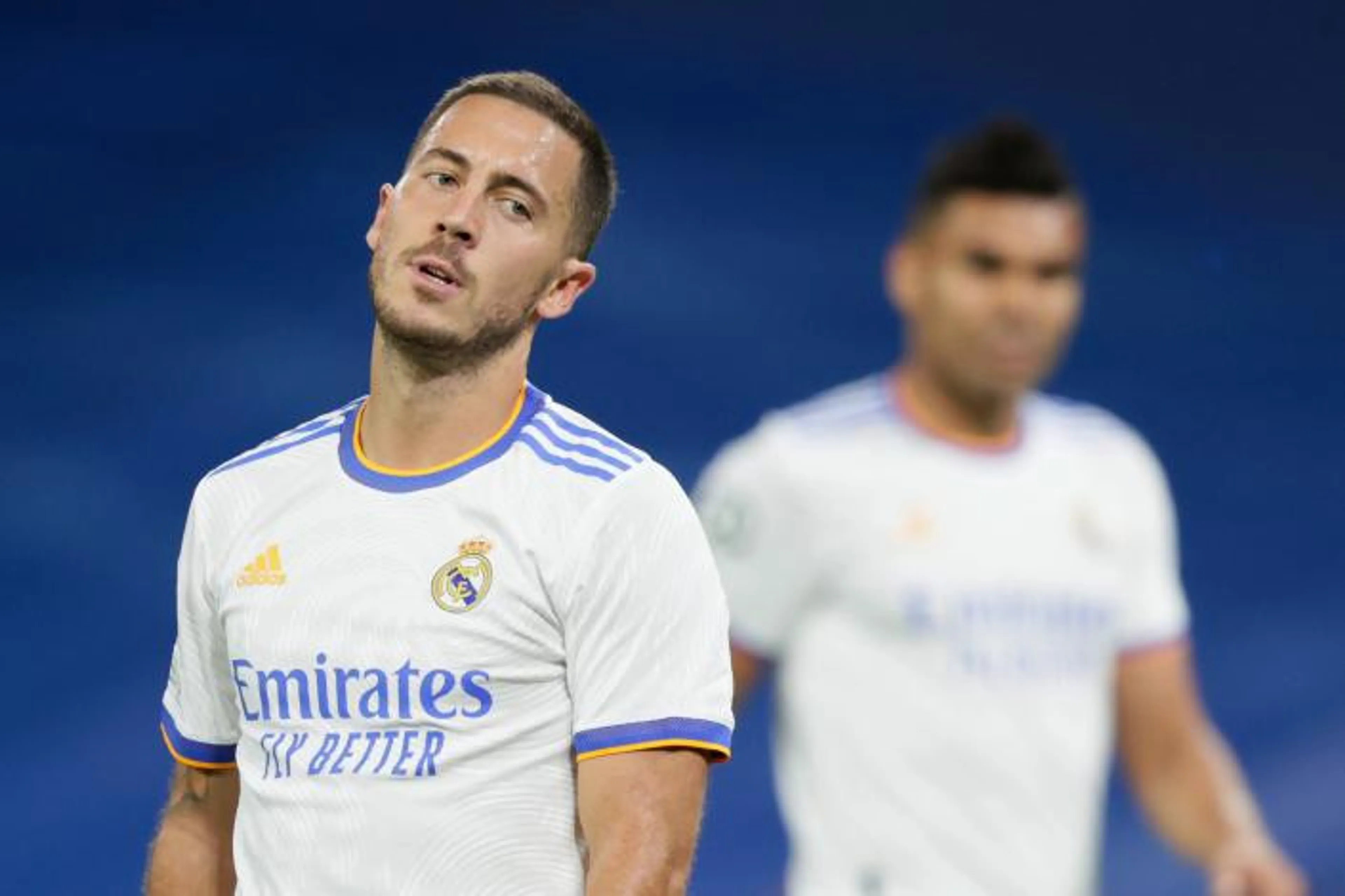 Copertina di Hazard critica aspramente il var: “L’hanno messo solo perché la gente si lamentava…”