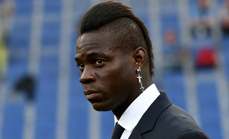 /images/i/e/r/iervolino-boccia-balotelli.jpg