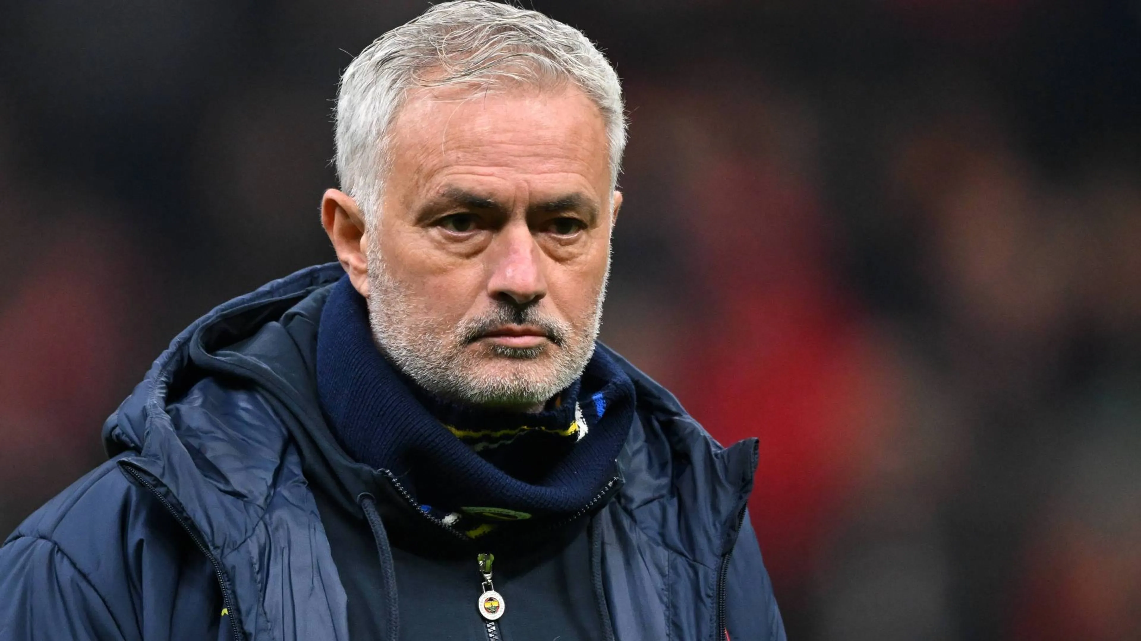 Copertina di Mourinho, il Fenerbahce fa causa al Galatasaray per danni morali