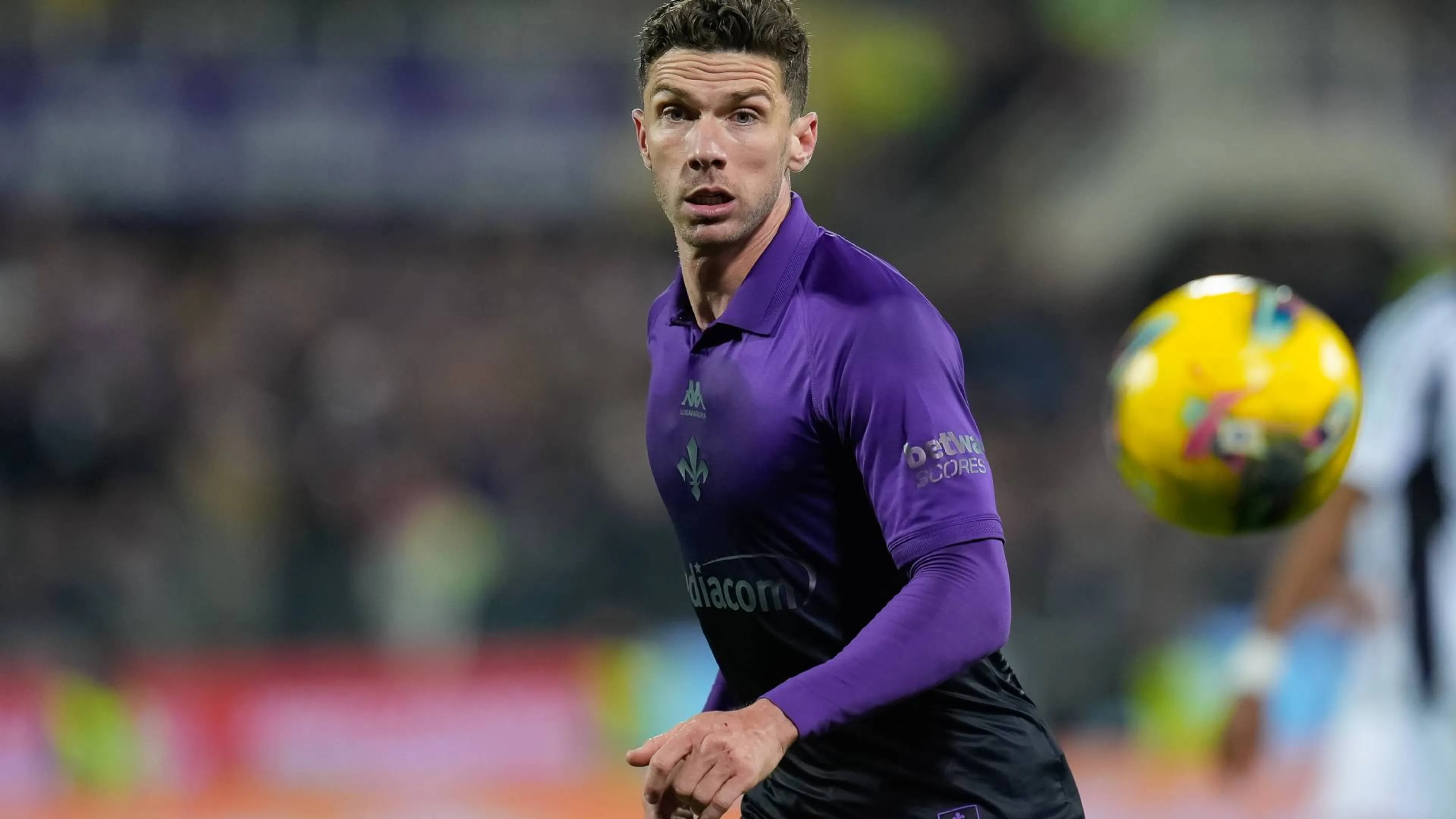 Fantacalcio, quando torna Gosens? Le ultime sull'infortunio dell'esterno viola