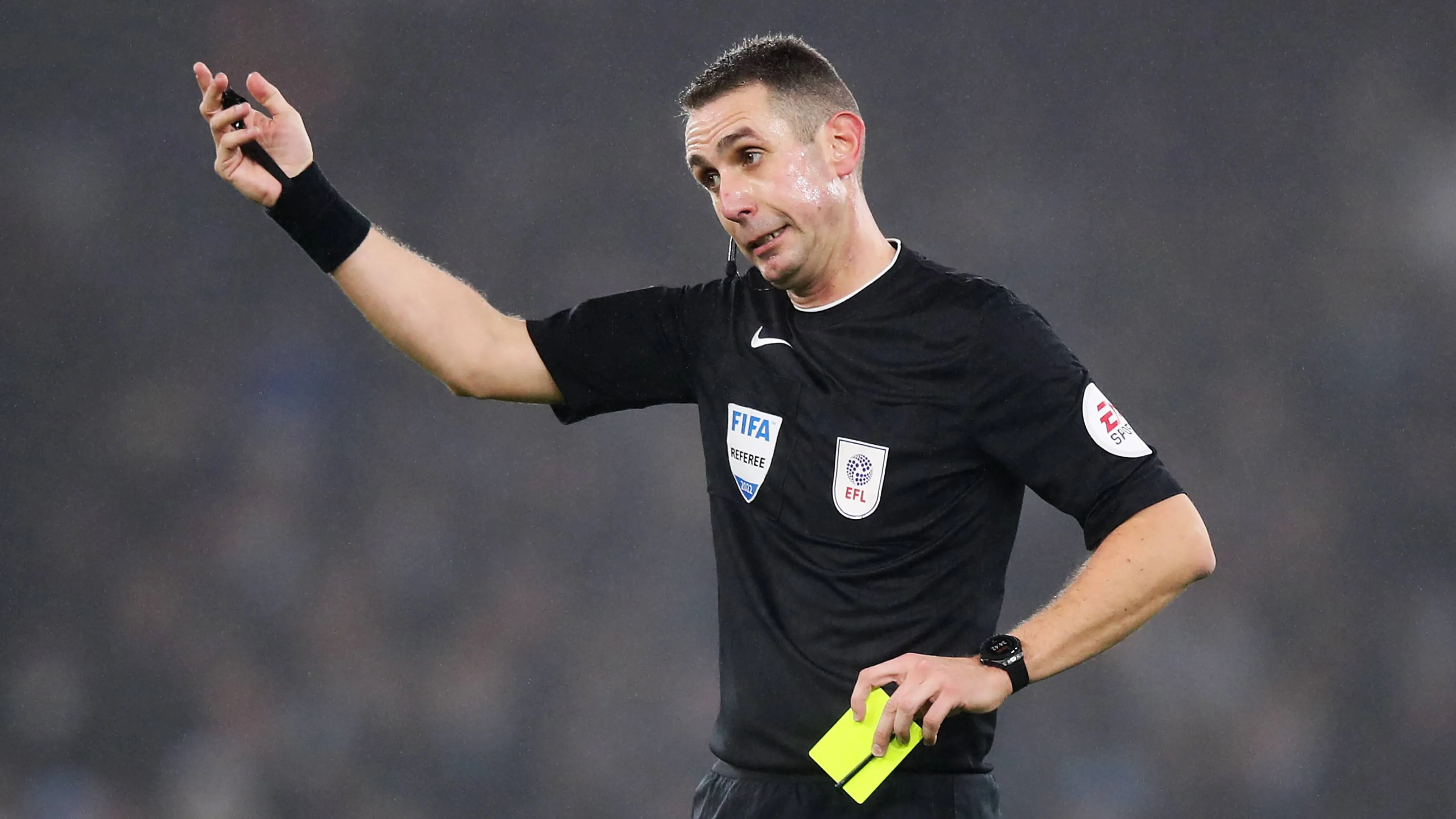 arbitro Coote si dichiara colpevole