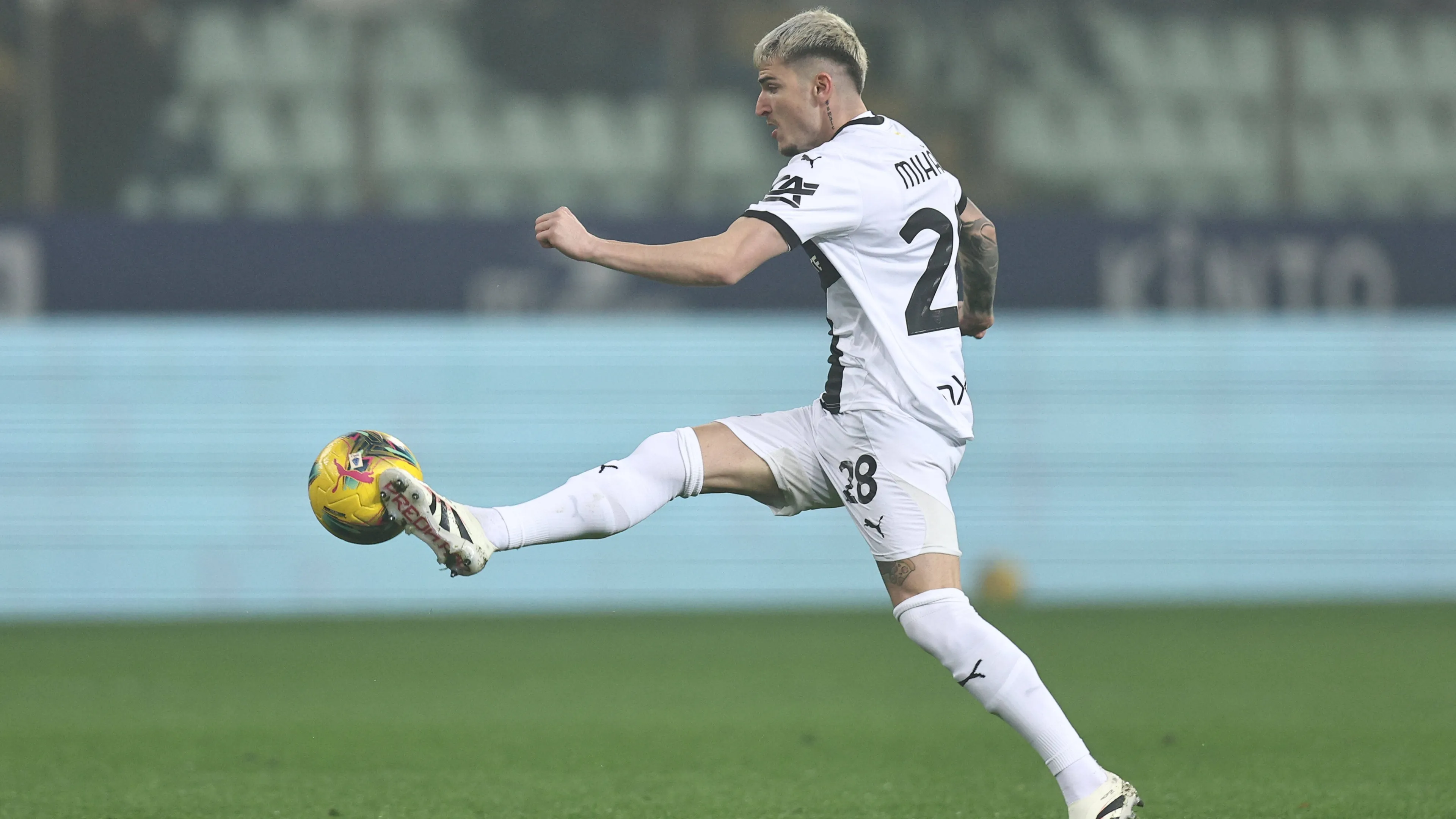 cremonese su mihaila del parma