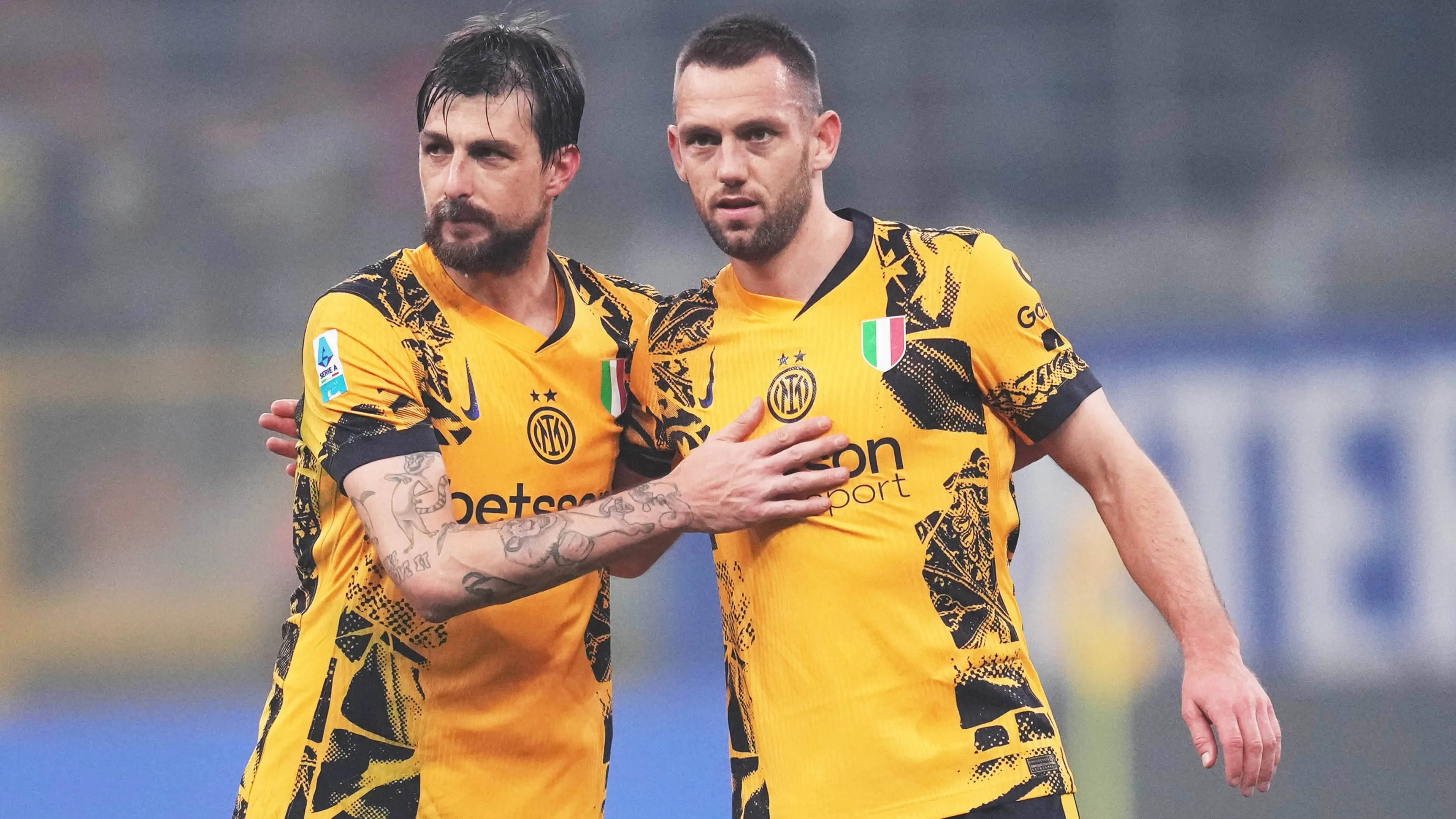 Acerbi e de Vrij saluteranno l'Inter a fine stagione