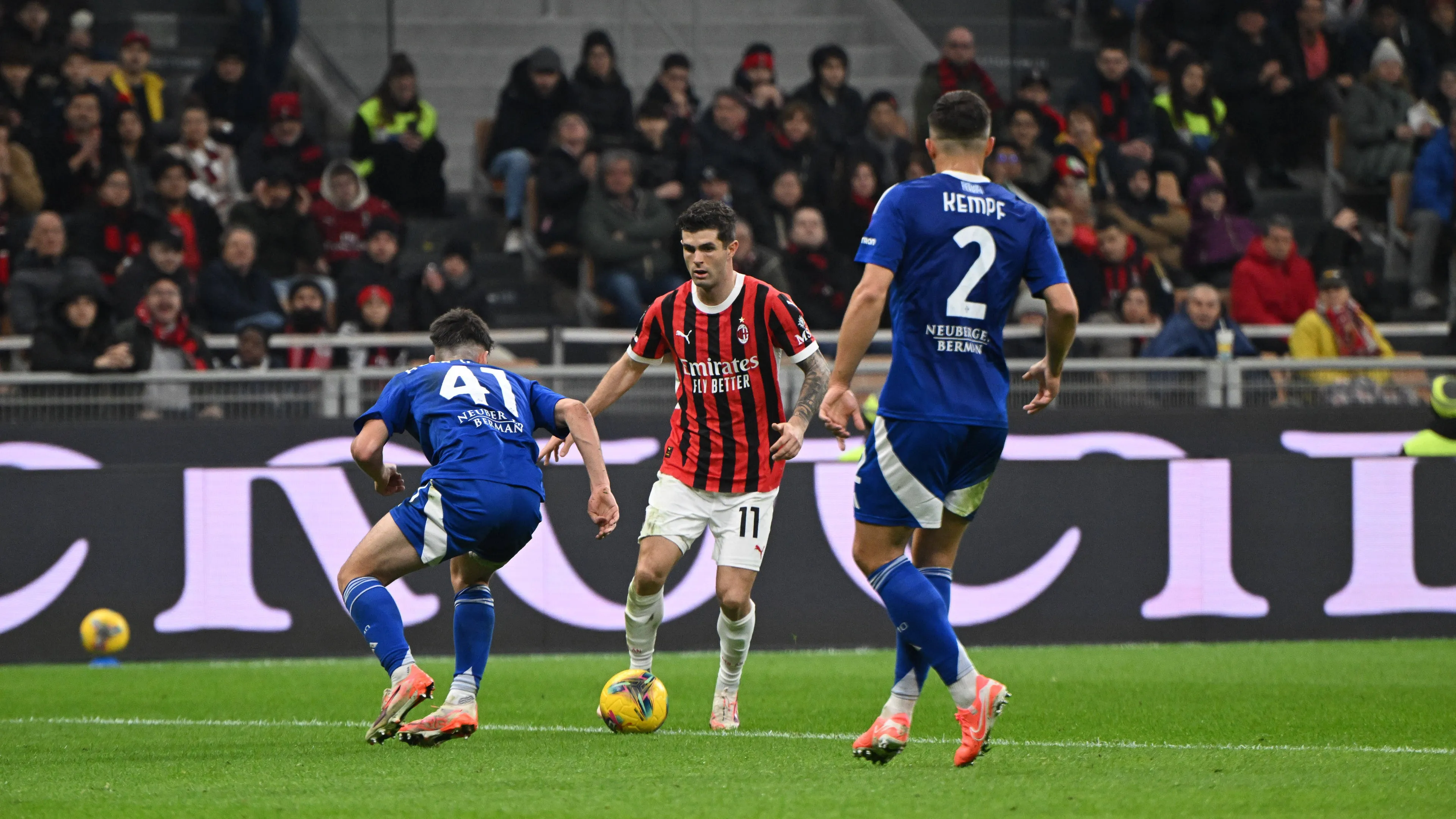 Milan-Como a Perth, l'ironia di Zazzaroni: "Simonelli ha grandi doti da battutista" 