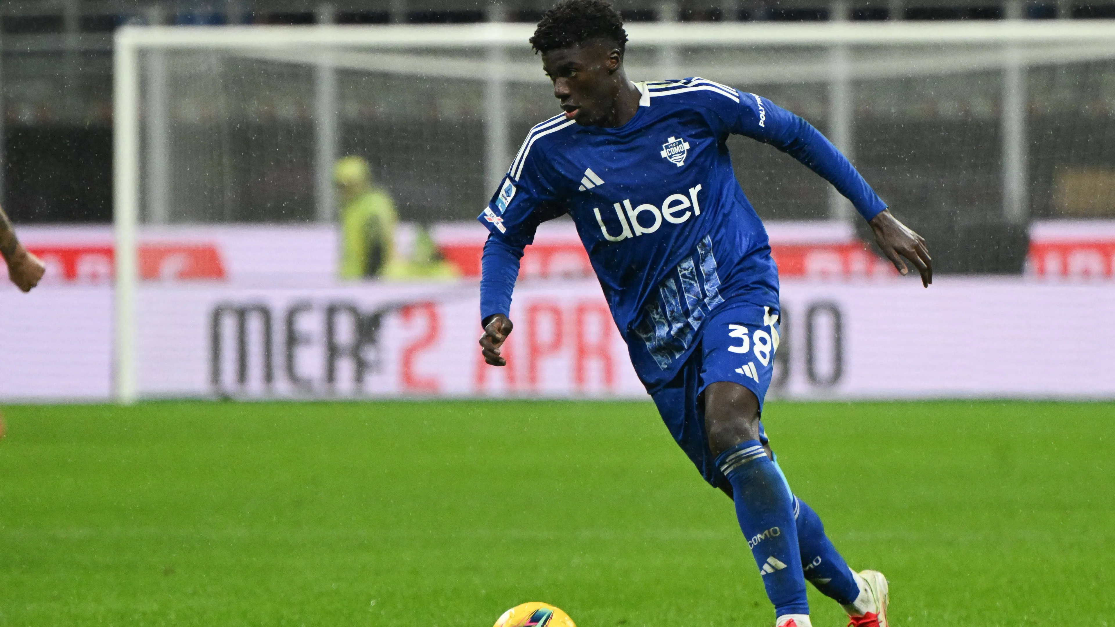 Fantacalcio, infortunio Diao: quando torna l'esterno del Como?