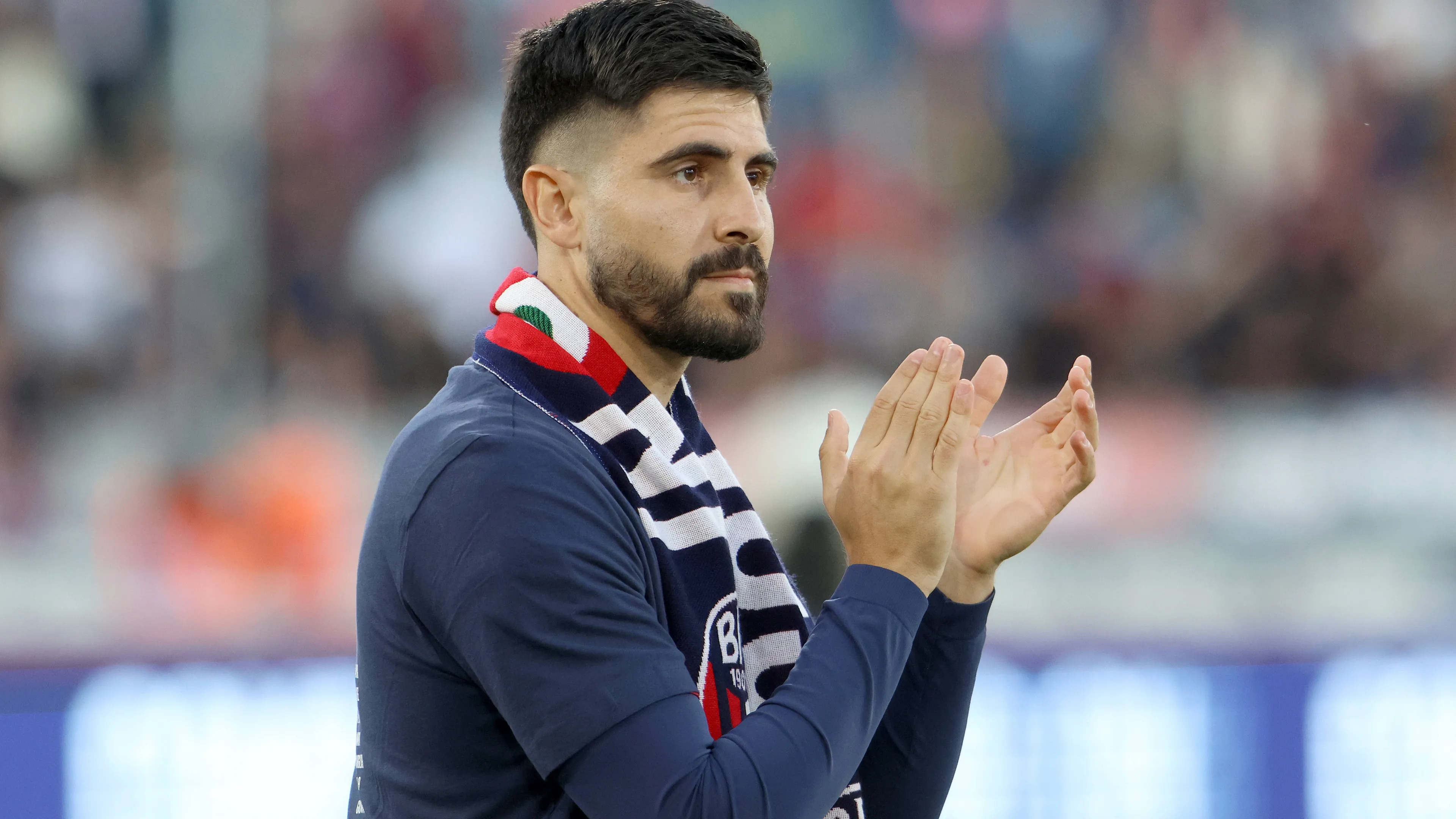 Calciomercato Bologna, Erlic in uscita: le alternative sono Niakaté e Salisu